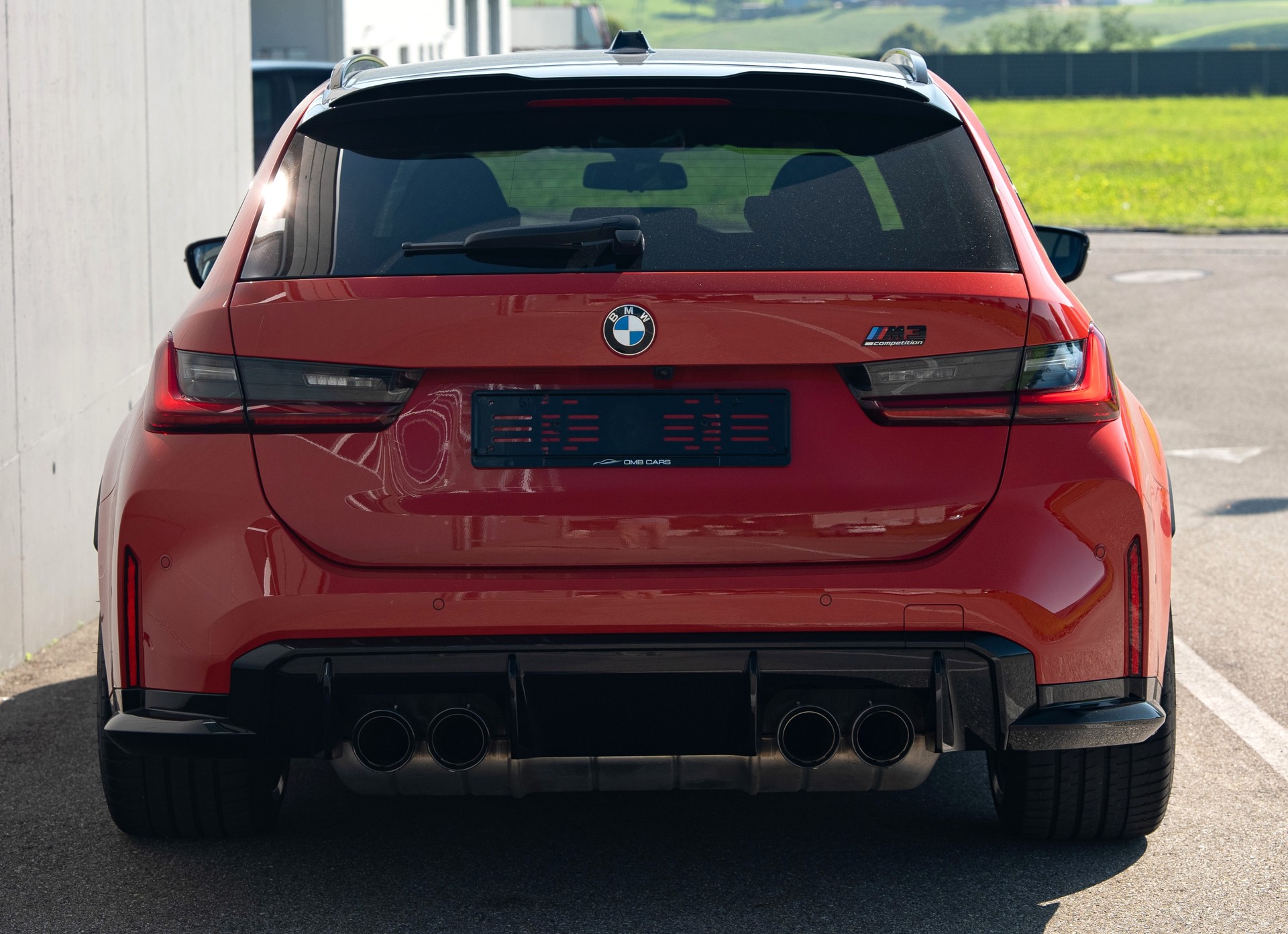 BMW M3 Touring xDrive Competition M-image-5