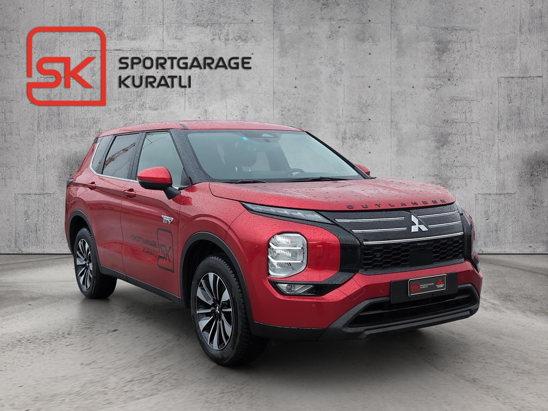 MITSUBISHI Outlander 2.4 PHEV Invite 4x4 Edition-showroom-element-1