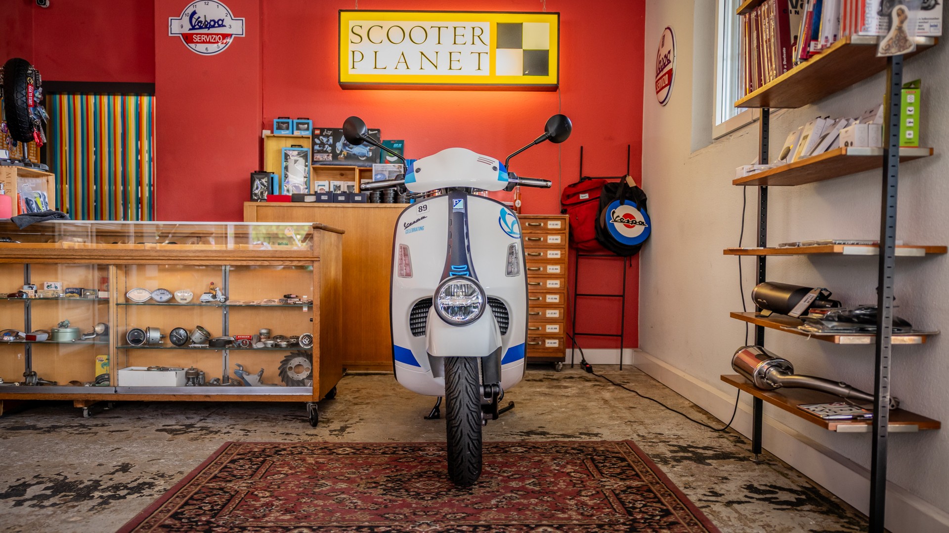 PIAGGIO Vespa GTV 300-image-1