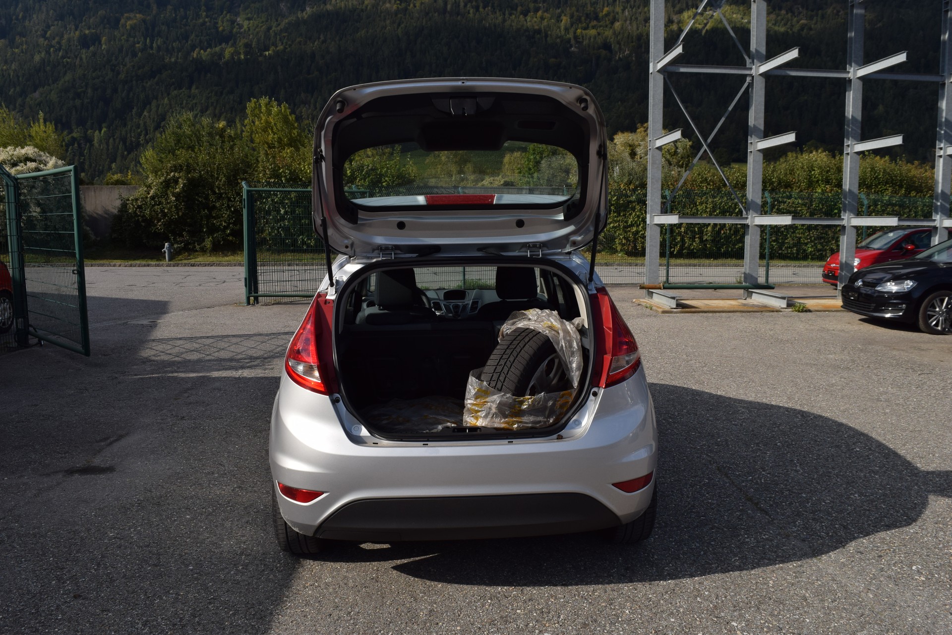 FORD Fiesta 1.4 16V Trend-image-6