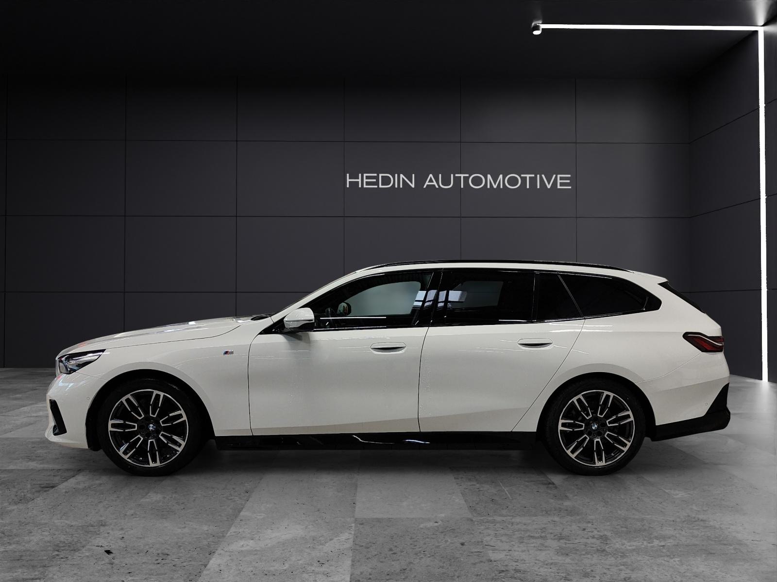 BMW 520d xDrive Touring/Attraktiven Leasingzinssatz ab 1,9 % bei Abschluss einer BMW Fahrzeugversicherung.-showroom-element-3