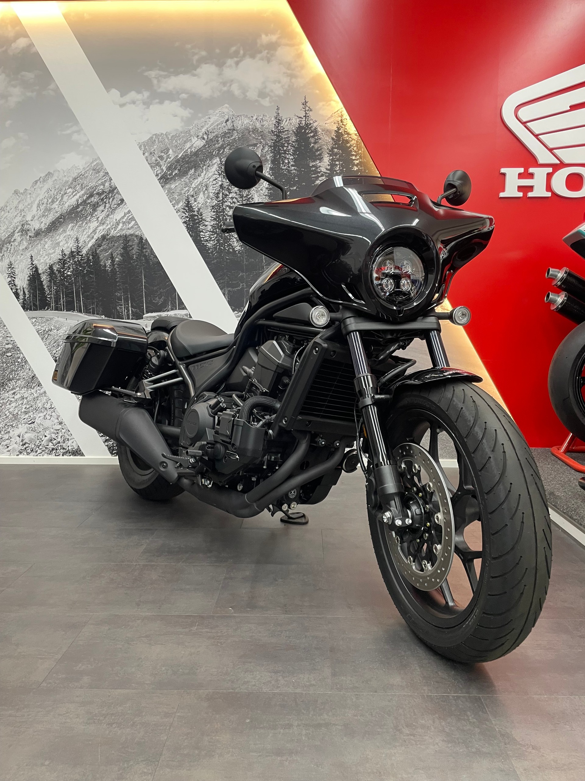 HONDA CMX 1100 DCTRebel Touring
