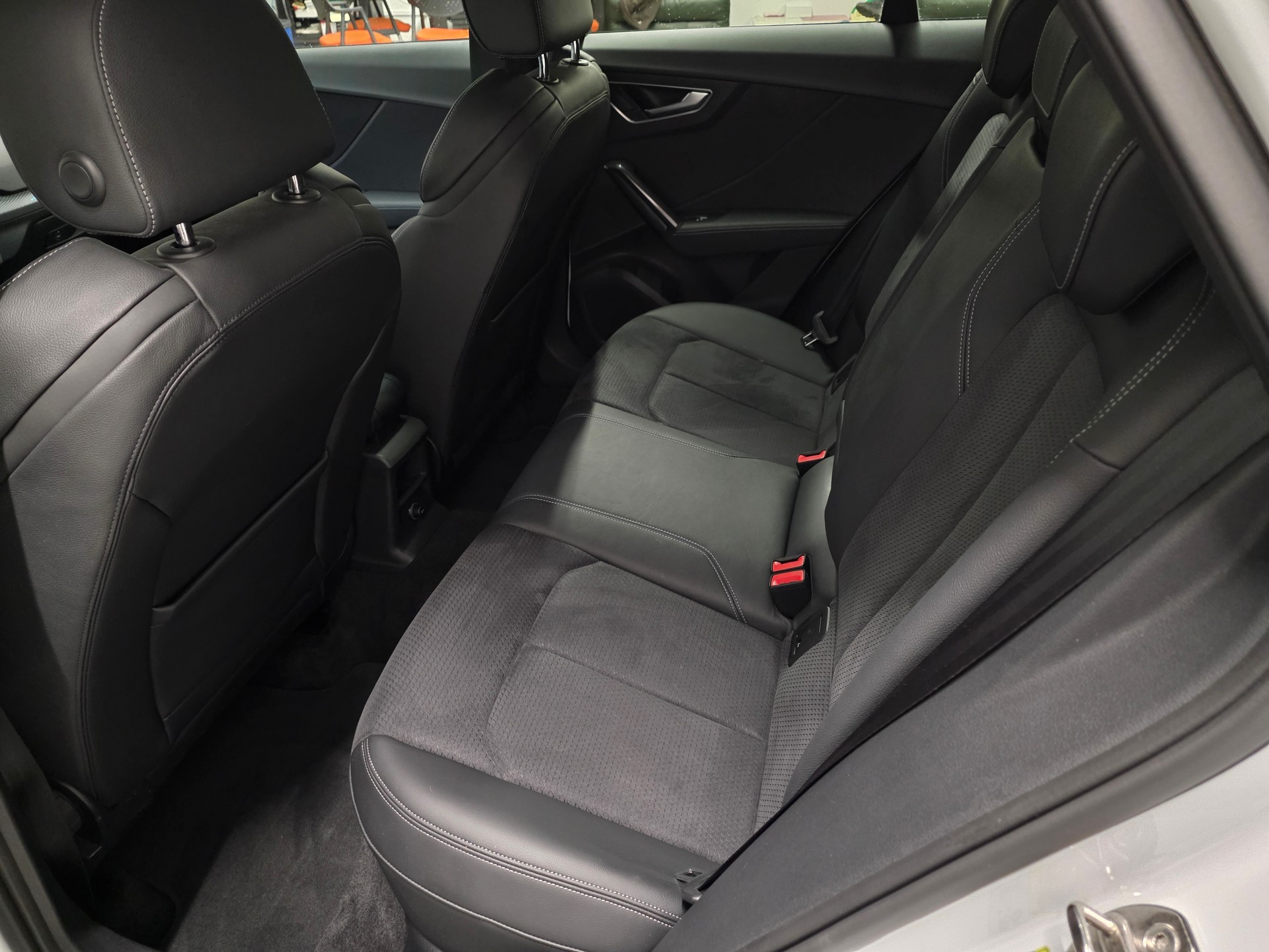 AUDI SQ2 TFSI quattro S-tronic-image-4