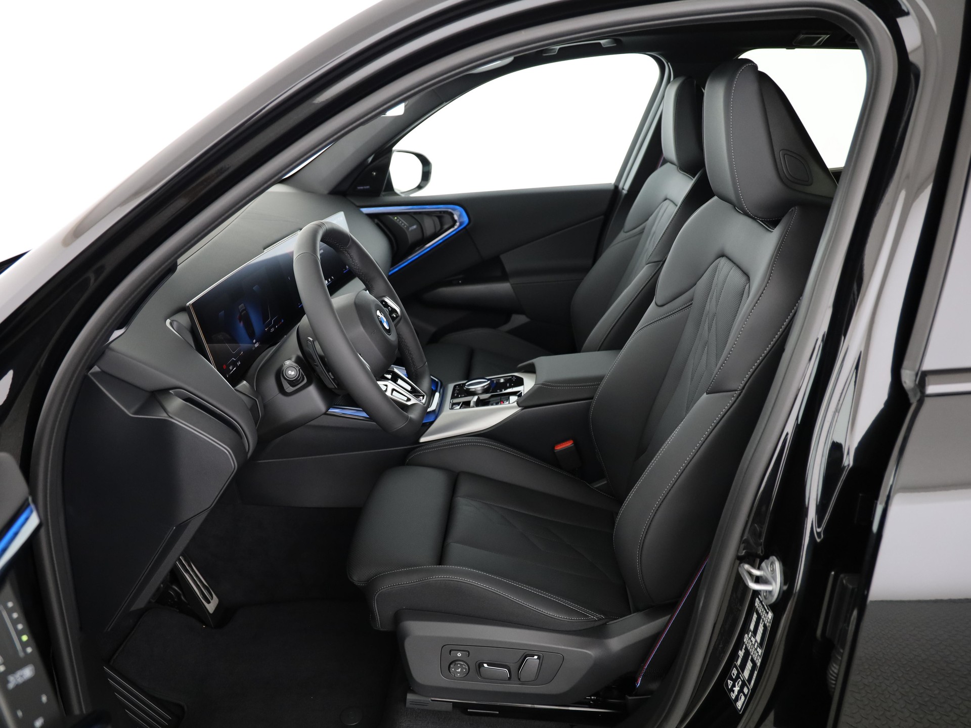 BMW X3 40d xDrive-showroom-element-3