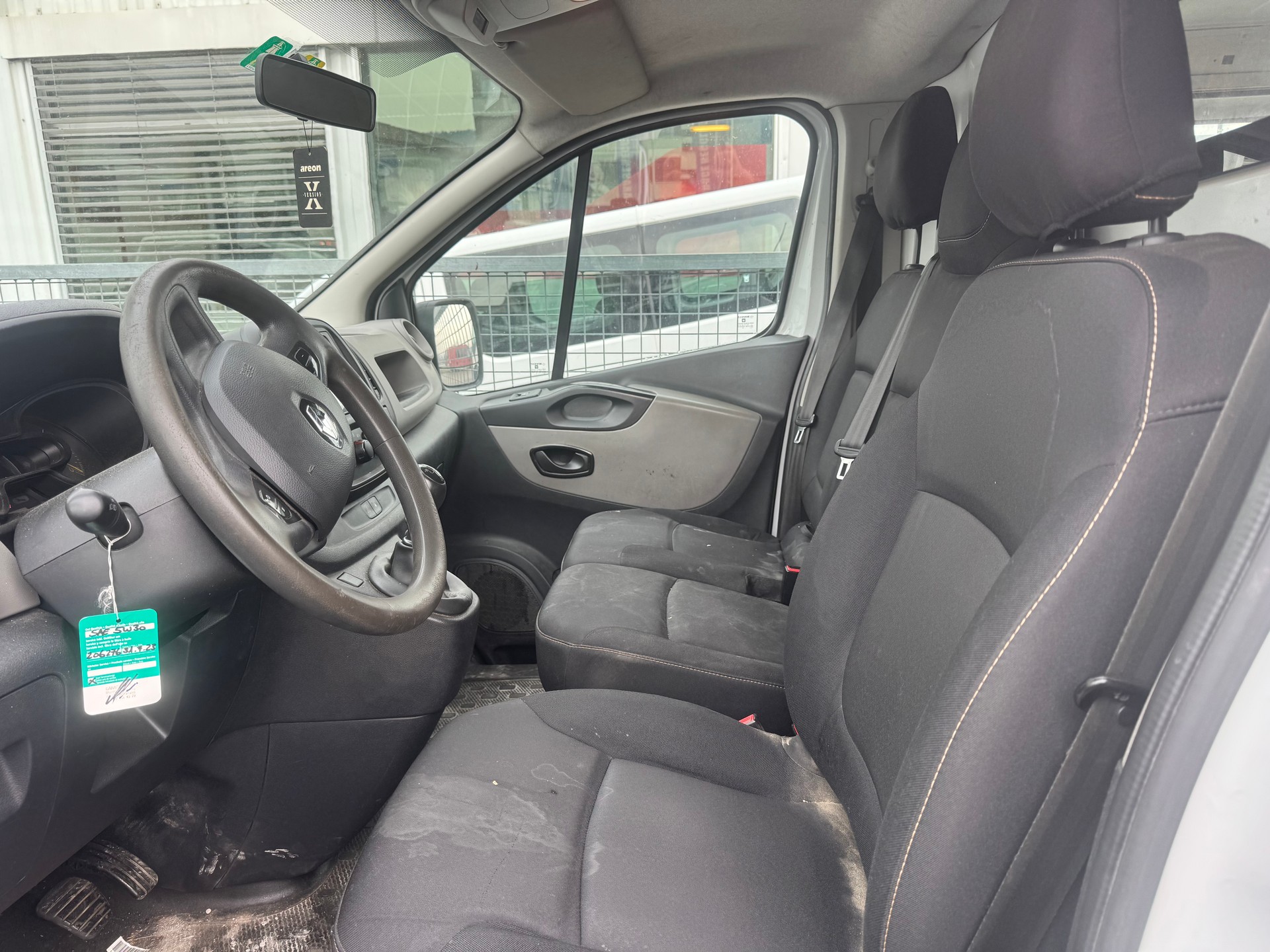 RENAULT Trafic 1.6 dCi 115 2.9t Access L2H1-image-8