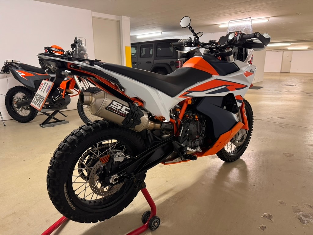 KTM 890 Adventure R-image-2