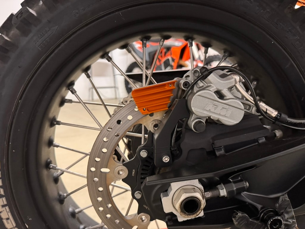 KTM 890 Adventure R-image-12
