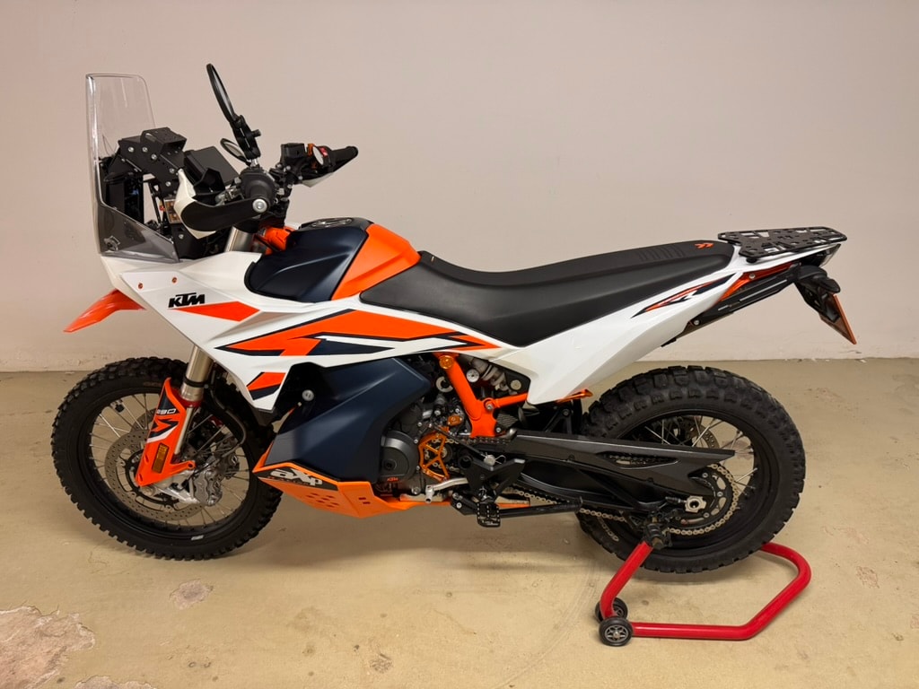 KTM 890 Adventure R-image-1