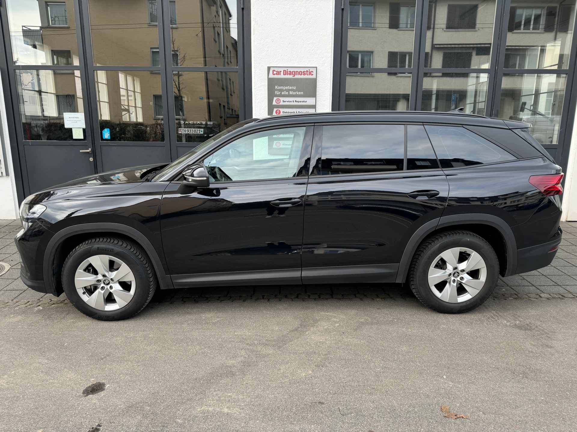 SKODA Kodiaq 1.5 TSI mHEV Selection-showroom-element-3