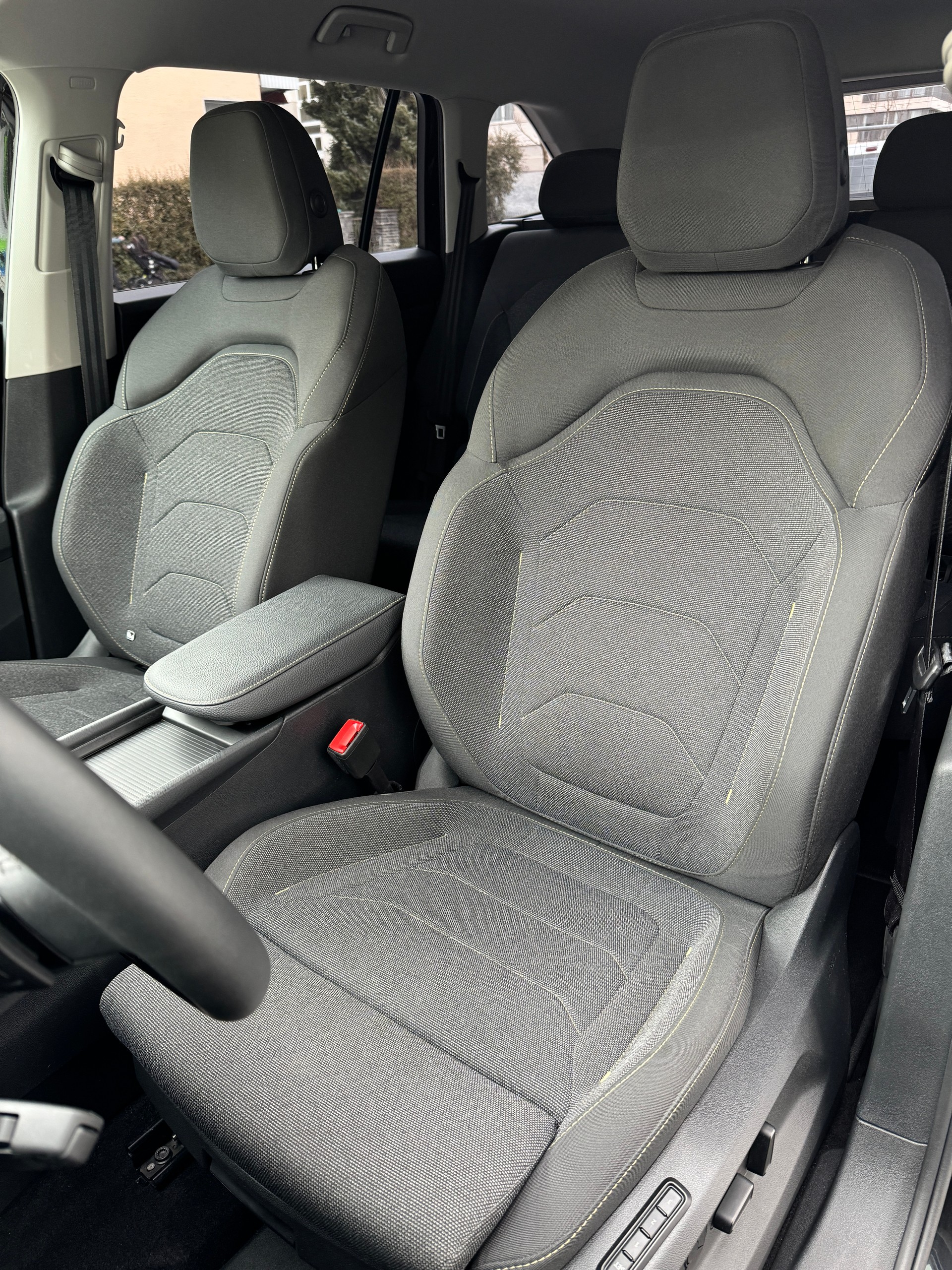 SKODA Kodiaq 1.5 TSI mHEV Selection-image-12
