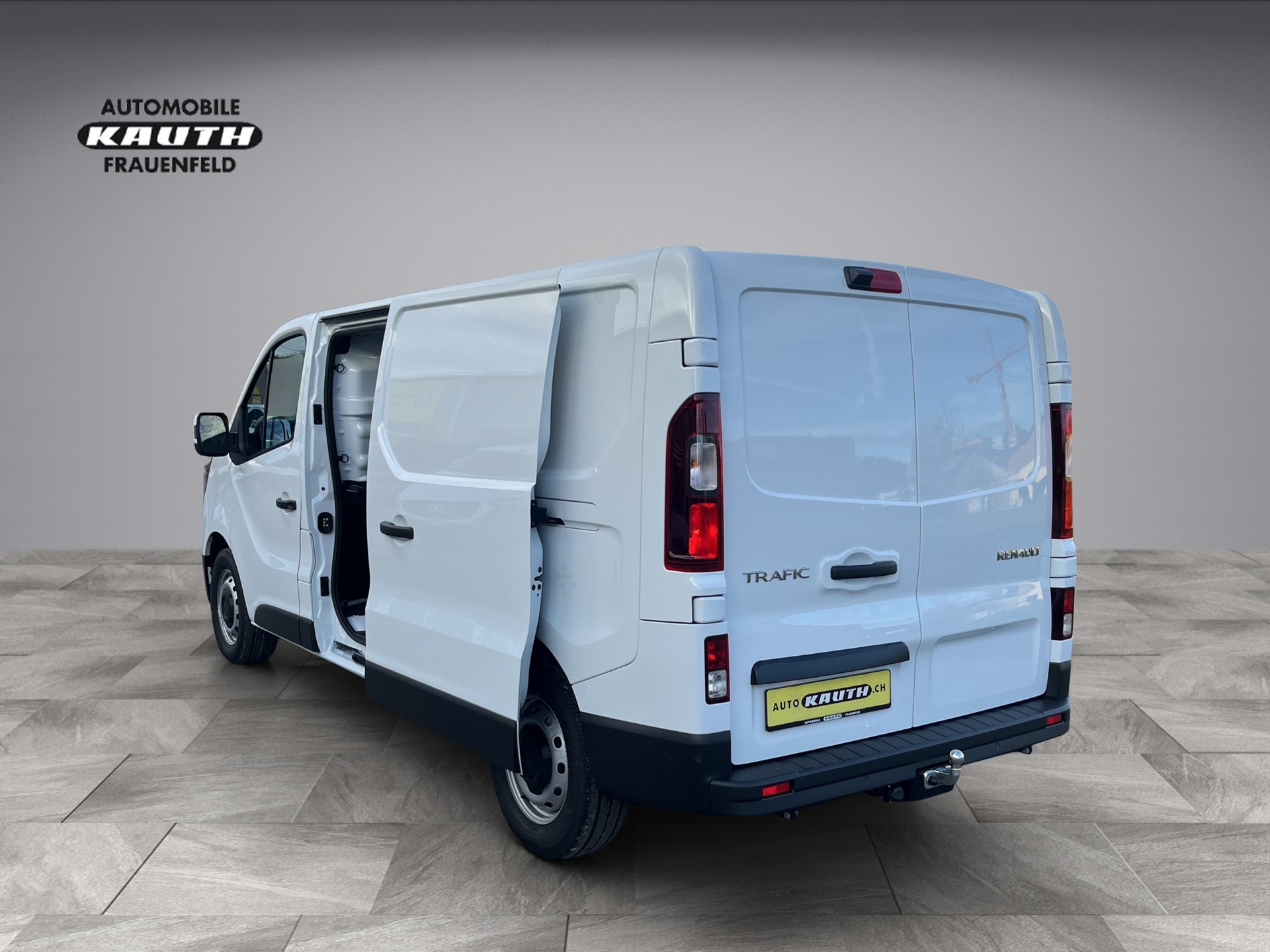 RENAULT Trafic 2.0 Blue dCi 130 Advance L2H1 EN-showroom-element-2