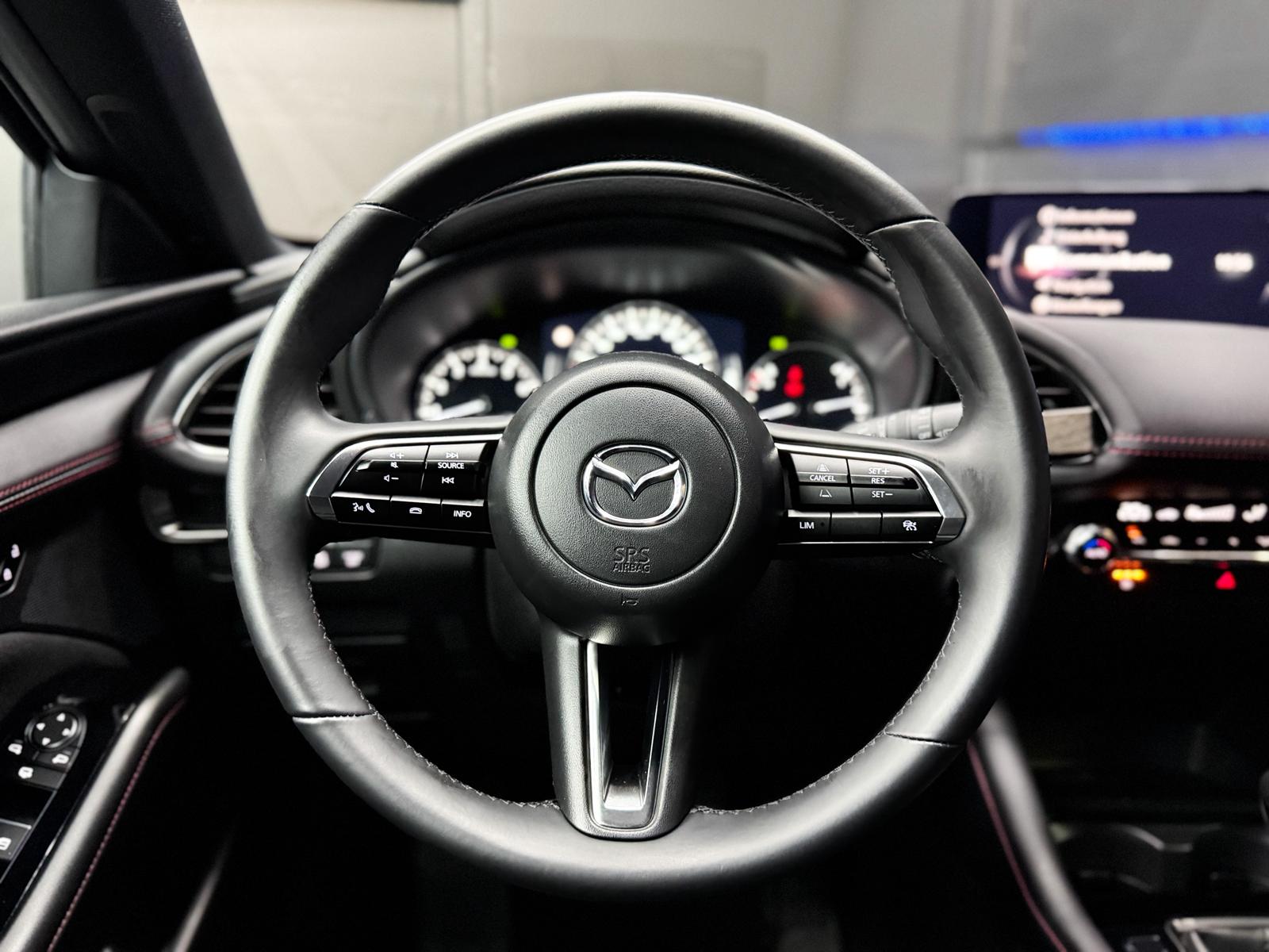 MAZDA 3 Hatchback SKYACTIV-X M Hybrid 186 AWD Homura Automat-image-10