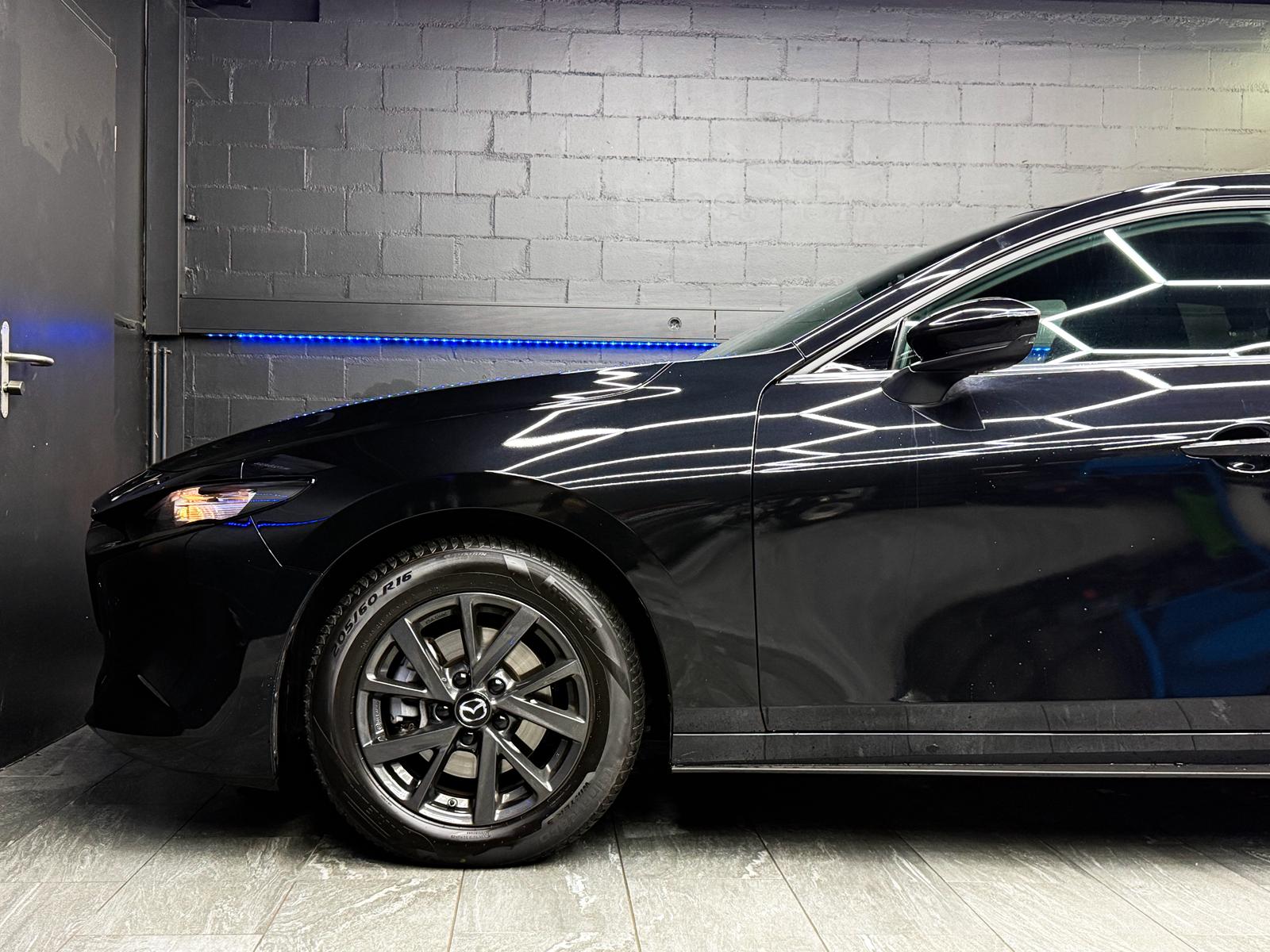 MAZDA 3 Hatchback SKYACTIV-X M Hybrid 186 AWD Homura Automat-image-5
