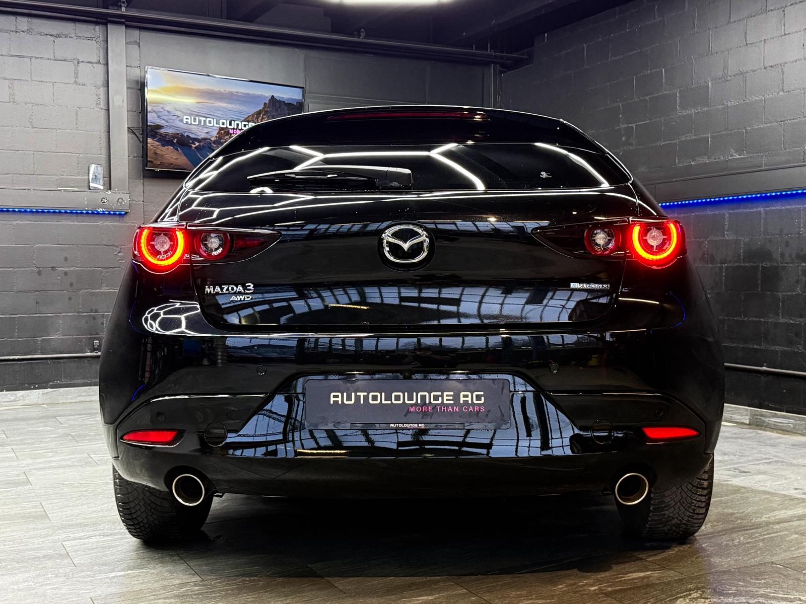 MAZDA 3 Hatchback SKYACTIV-X M Hybrid 186 AWD Homura Automat-image-7