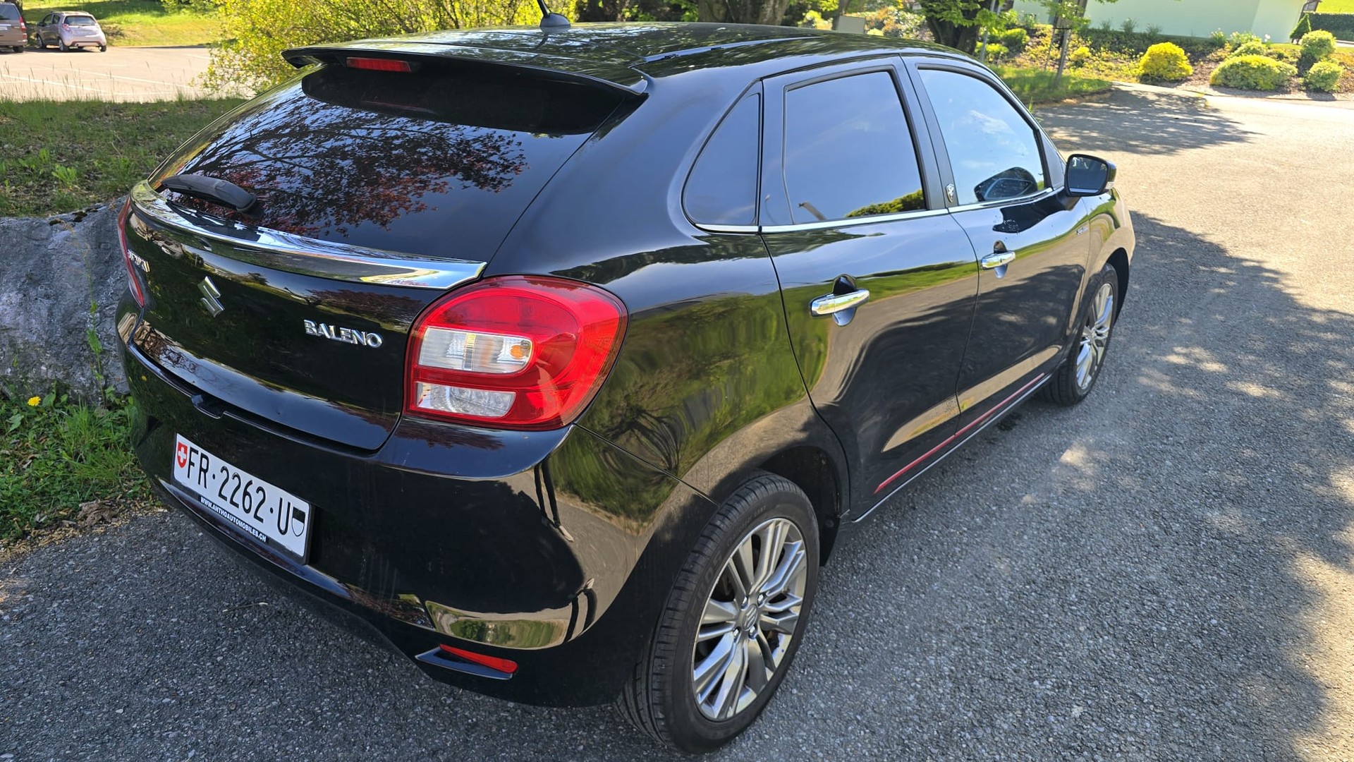 SUZUKI Baleno 1.0 Boosterjet Sergio Cellano Top Automat Navi / ALU / CH AUTO / 112 CH/PS-image-5