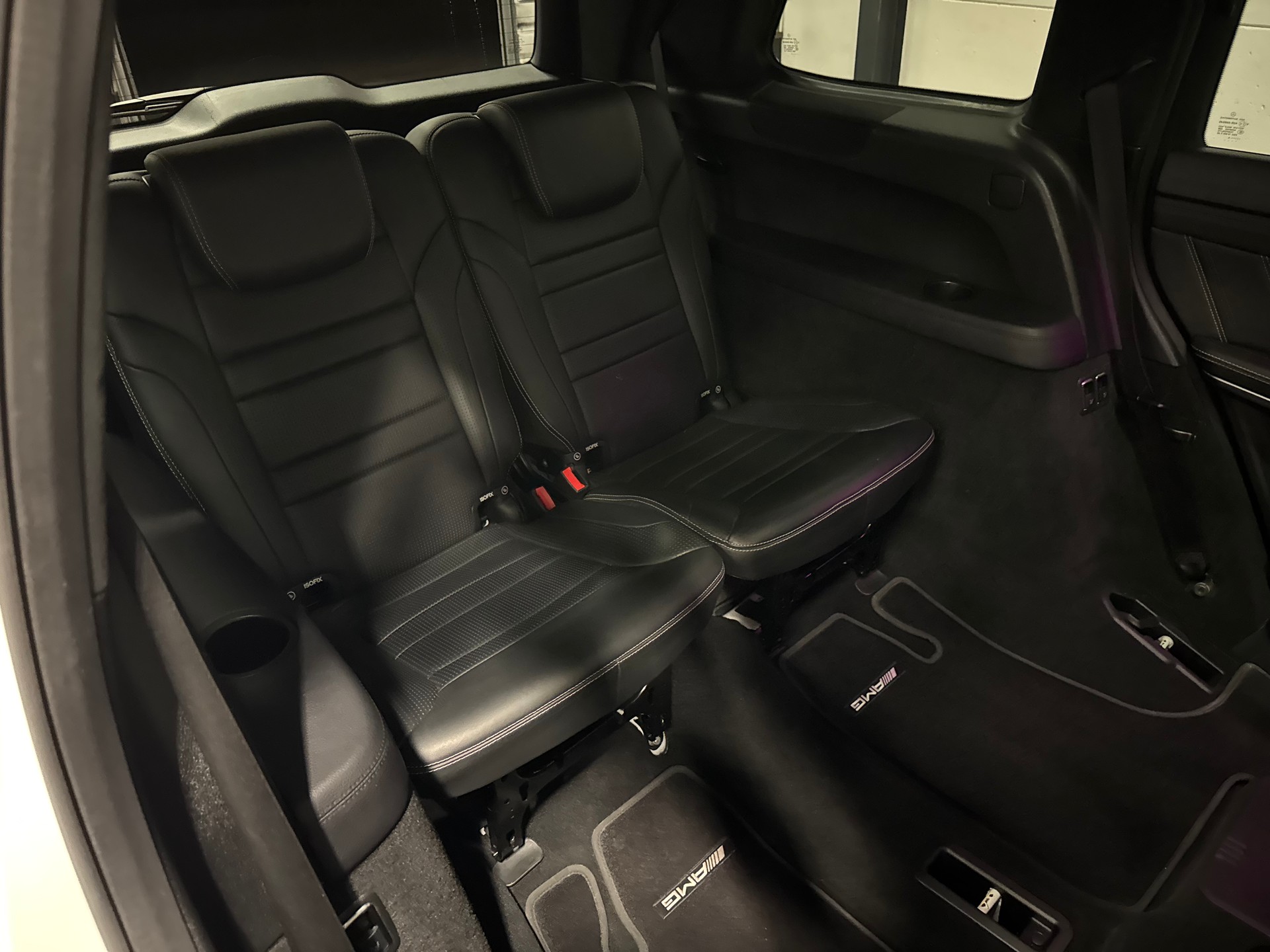 MERCEDES-BENZ GLS 63 AMG 4Matic Speedshift Plus 7G-Tronic-image-22
