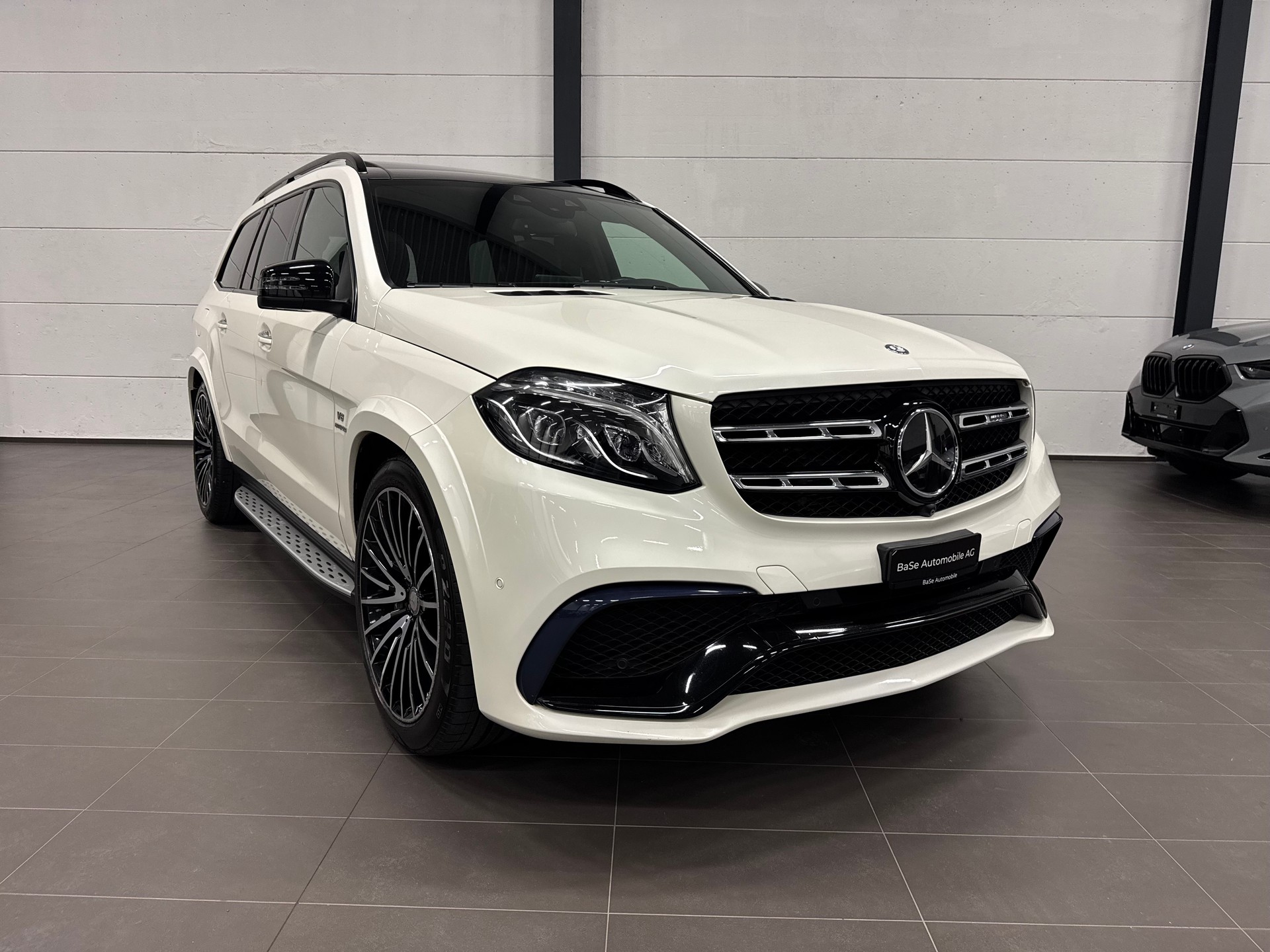 MERCEDES-BENZ GLS 63 AMG 4Matic Speedshift Plus 7G-Tronic-image-5