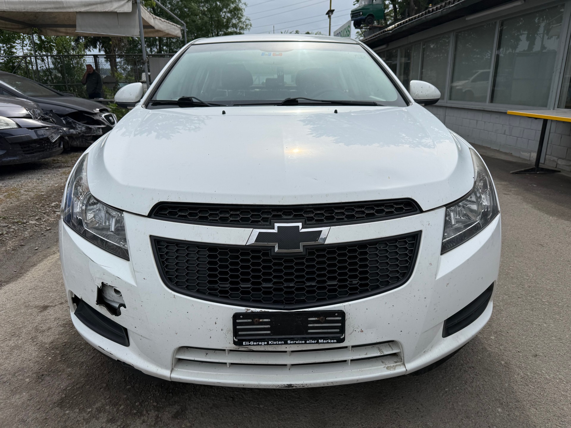 CHEVROLET Cruze 1.6 LS-image-2