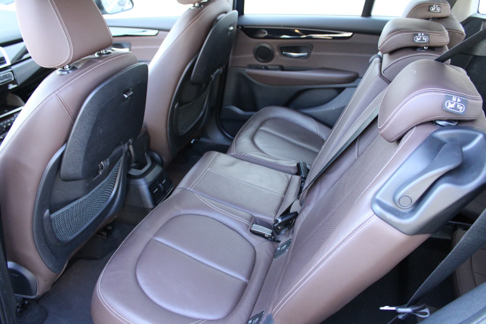 BMW 220d xDrive Gran Tourer Steptronic-image-12