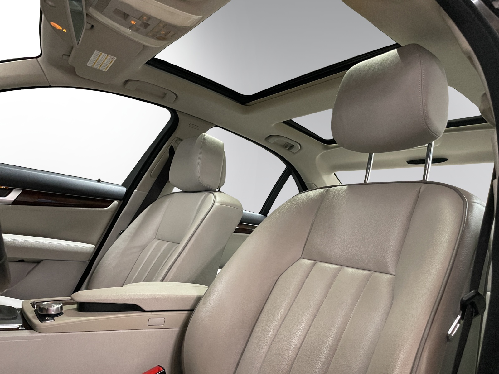 MERCEDES-BENZ C 350 Elégance 4Matic 7G-Tronic-image-8