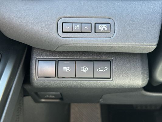 TOYOTA bZ4X Premium 73,1 kWh AWD-image-13