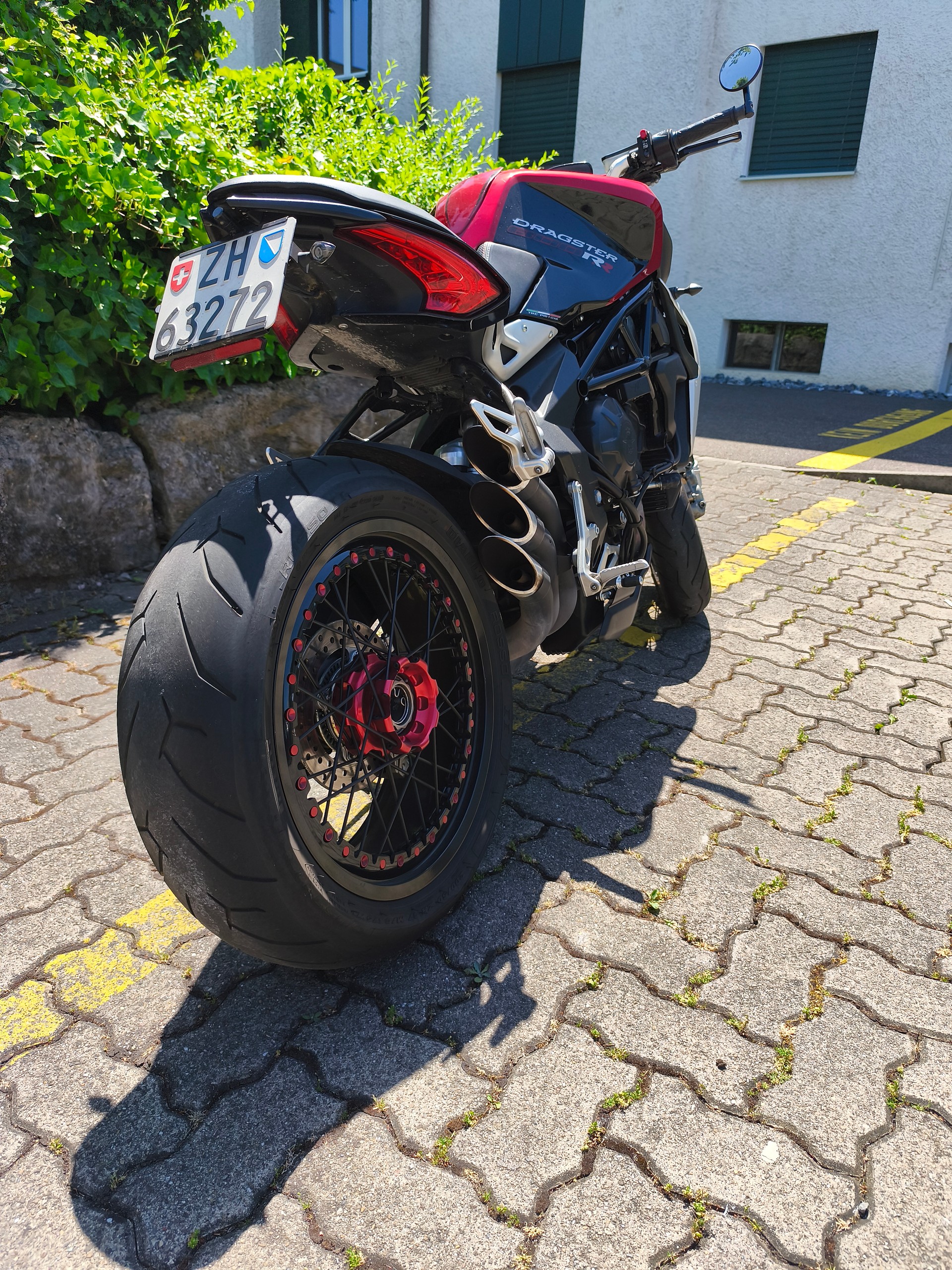 MV AGUSTA Dragster 800 RR ABS-image-2