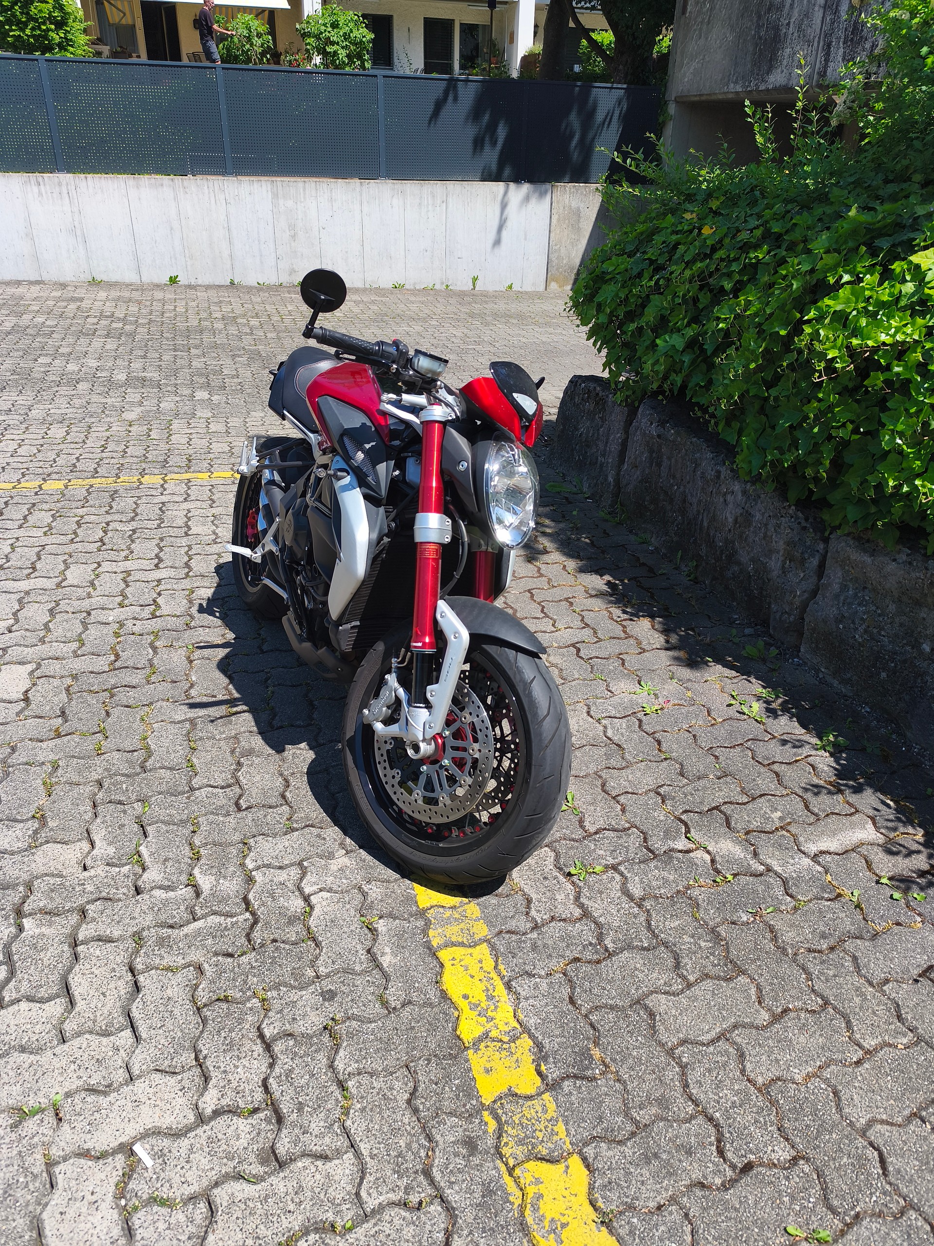 MV AGUSTA Dragster 800 RR ABS-image-1