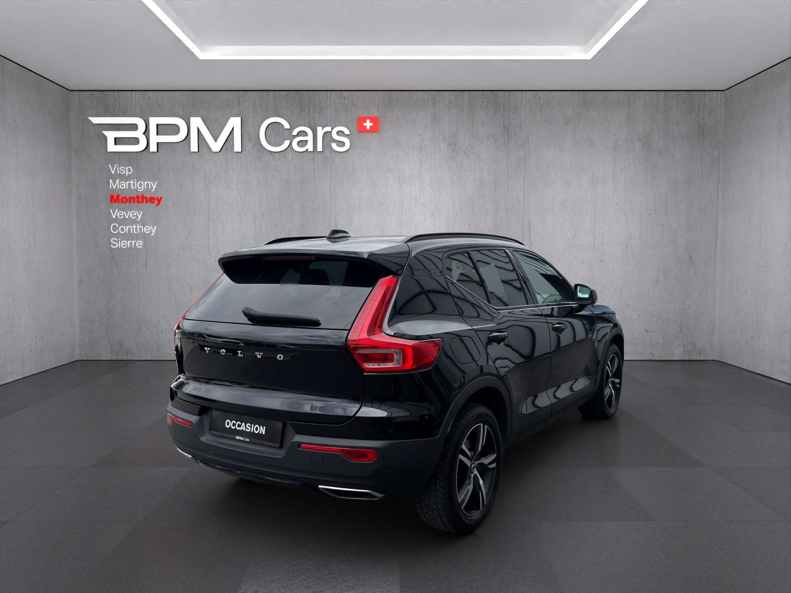 VOLVO XC40 T4 AWD R-Design Geartronic-image-3