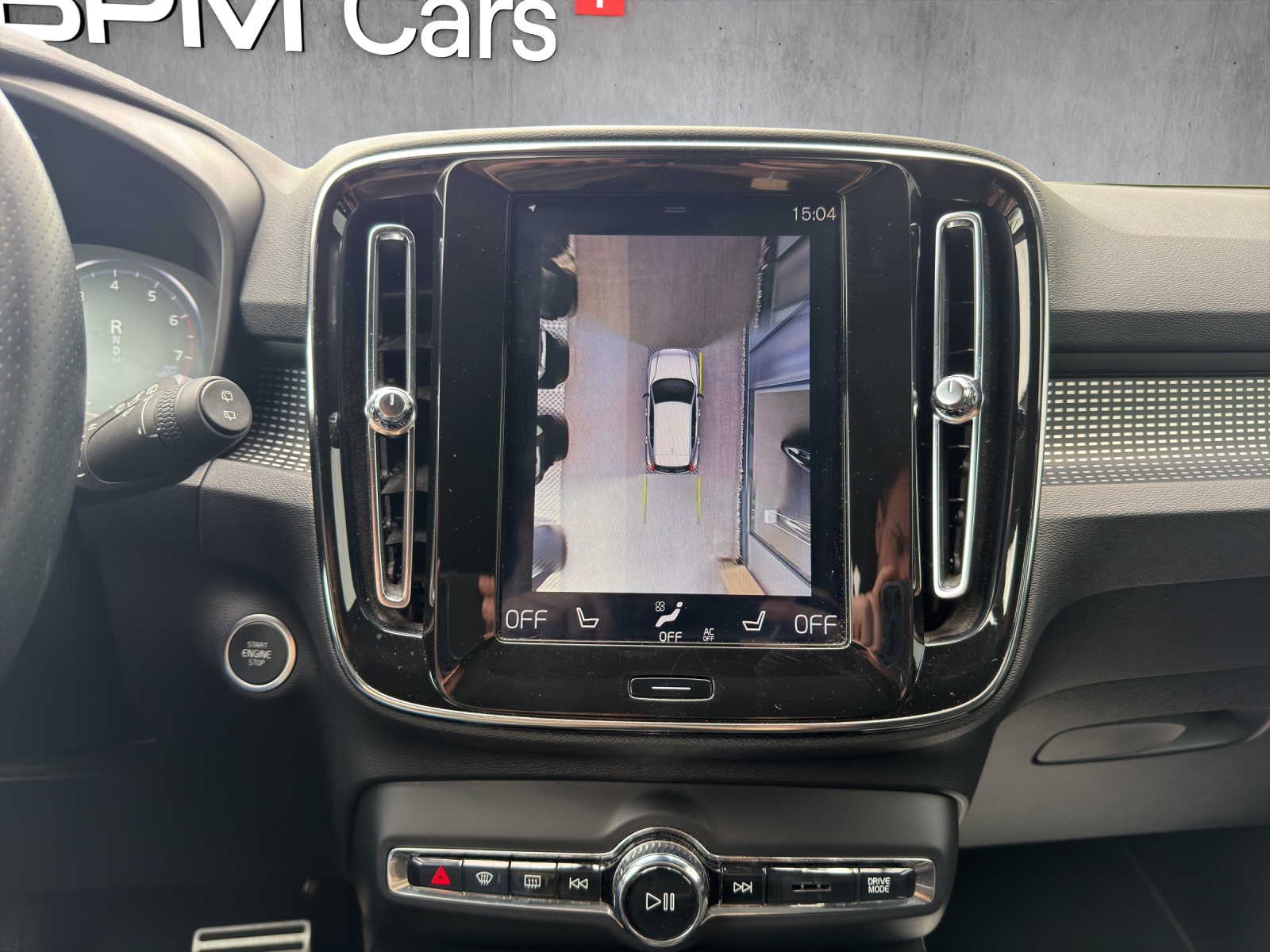 VOLVO XC40 T4 AWD R-Design Geartronic-image-12
