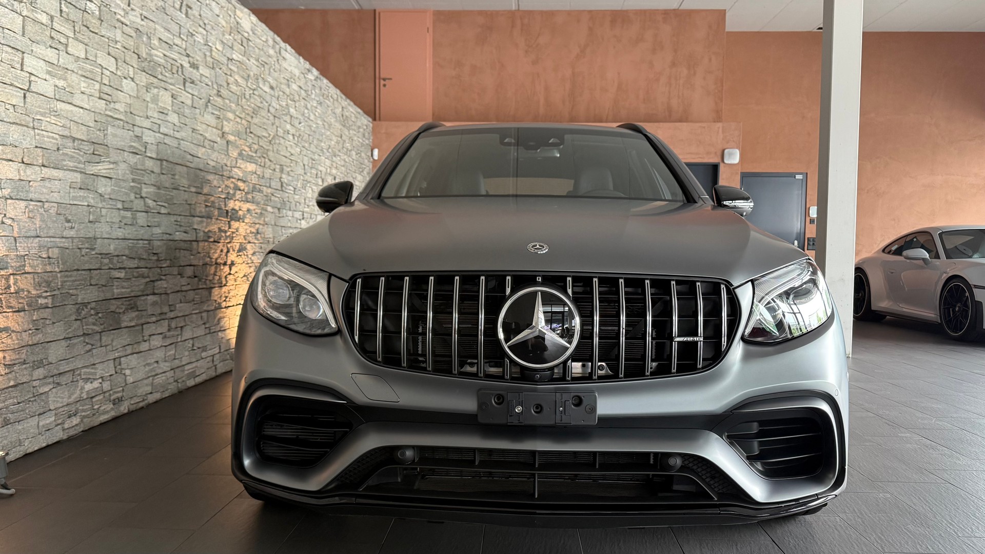 MERCEDES-BENZ GLC 63 S AMG 4Matic+ 9G-Tronic-image-7