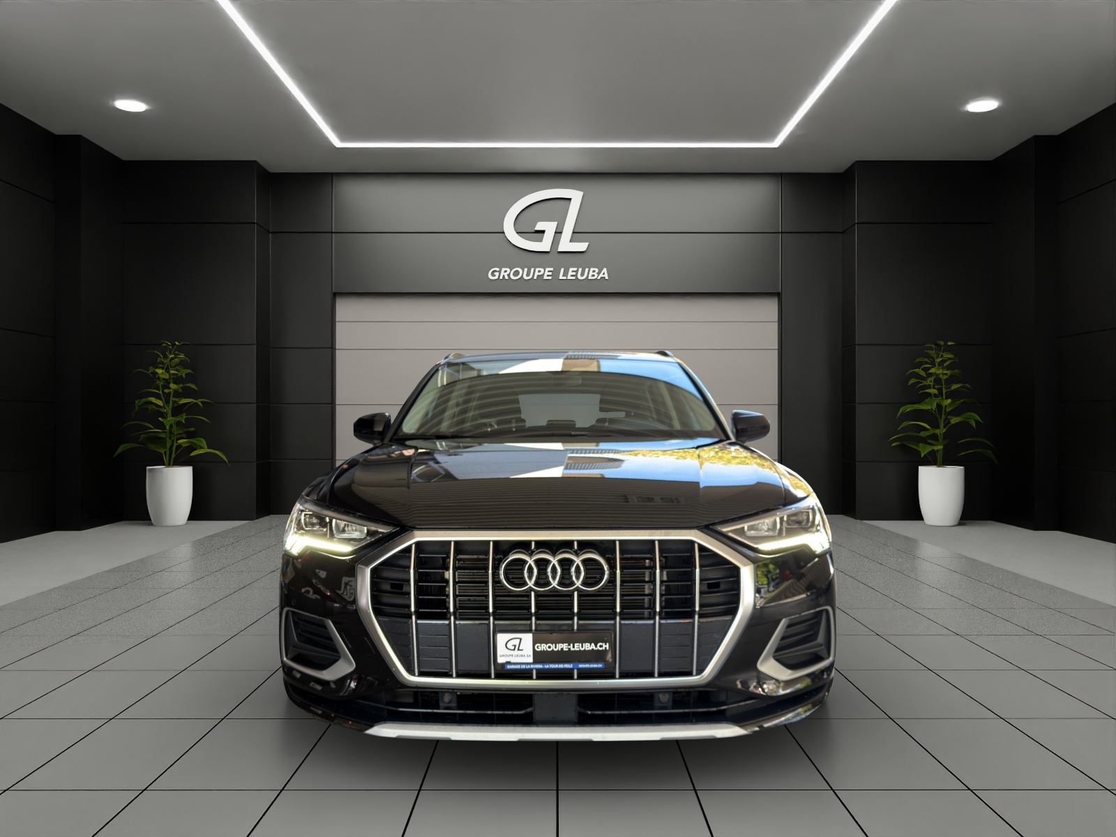 AUDI Q3 SB 35 TFSI Attr-showroom-element-1