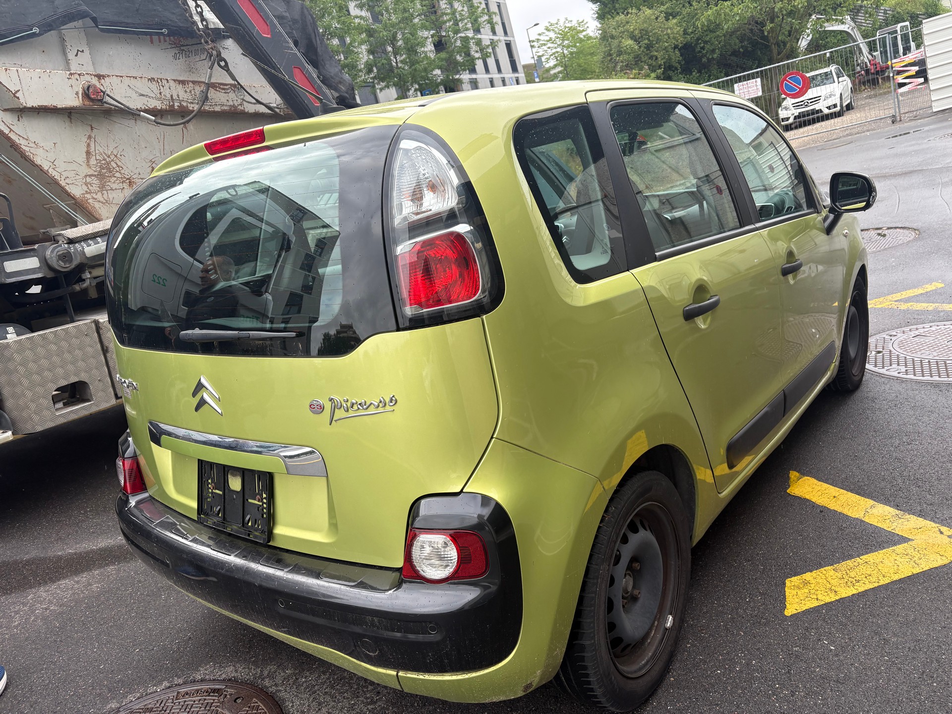 CITROEN C3 Picasso 1.6 HDi Exclusive-image-8