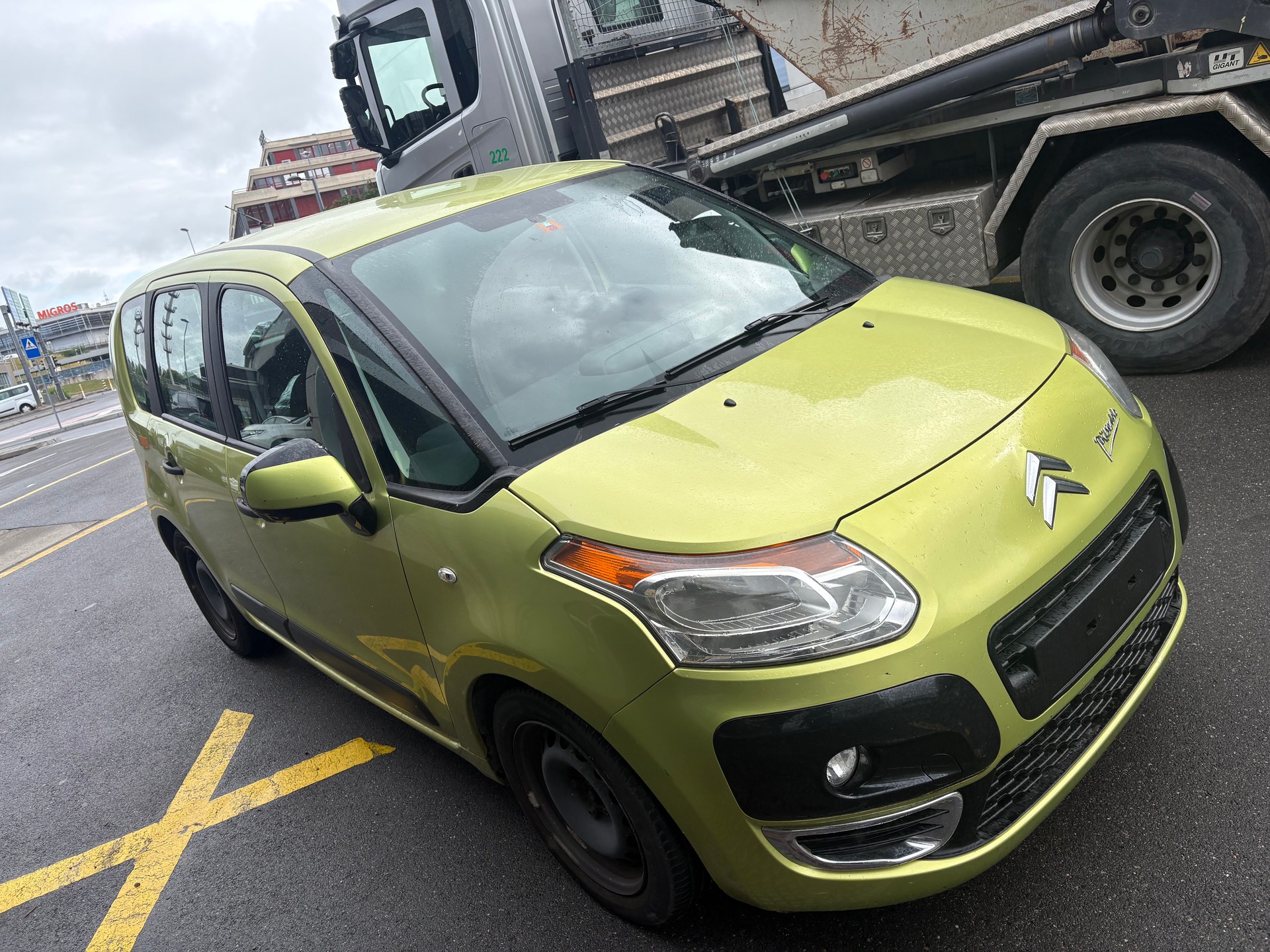 CITROEN C3 Picasso 1.6 HDi Exclusive-image-1
