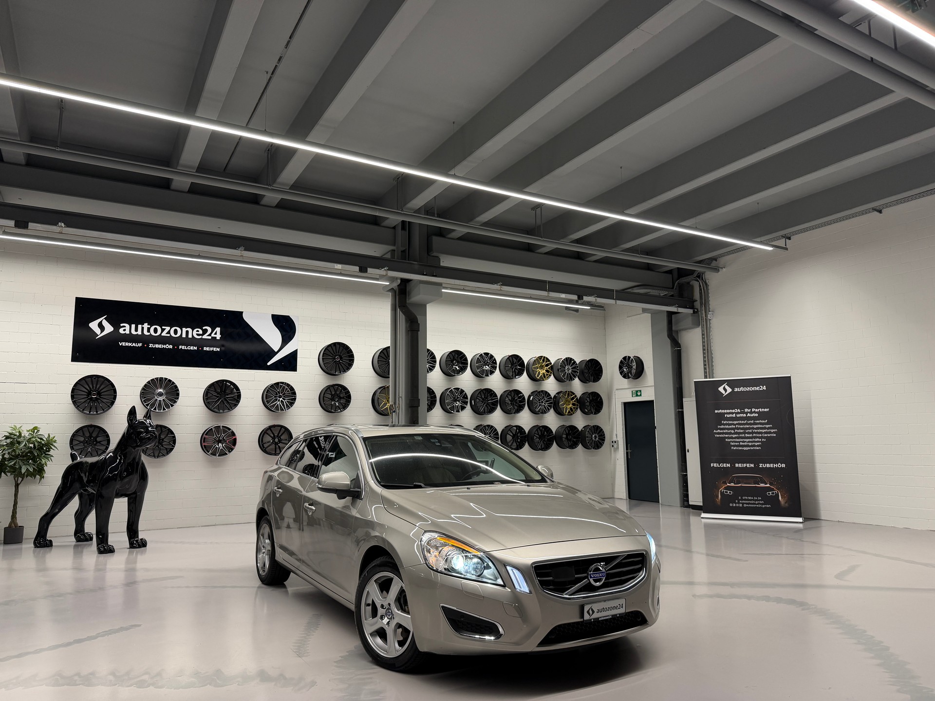VOLVO V60 2.0 T5 Summum