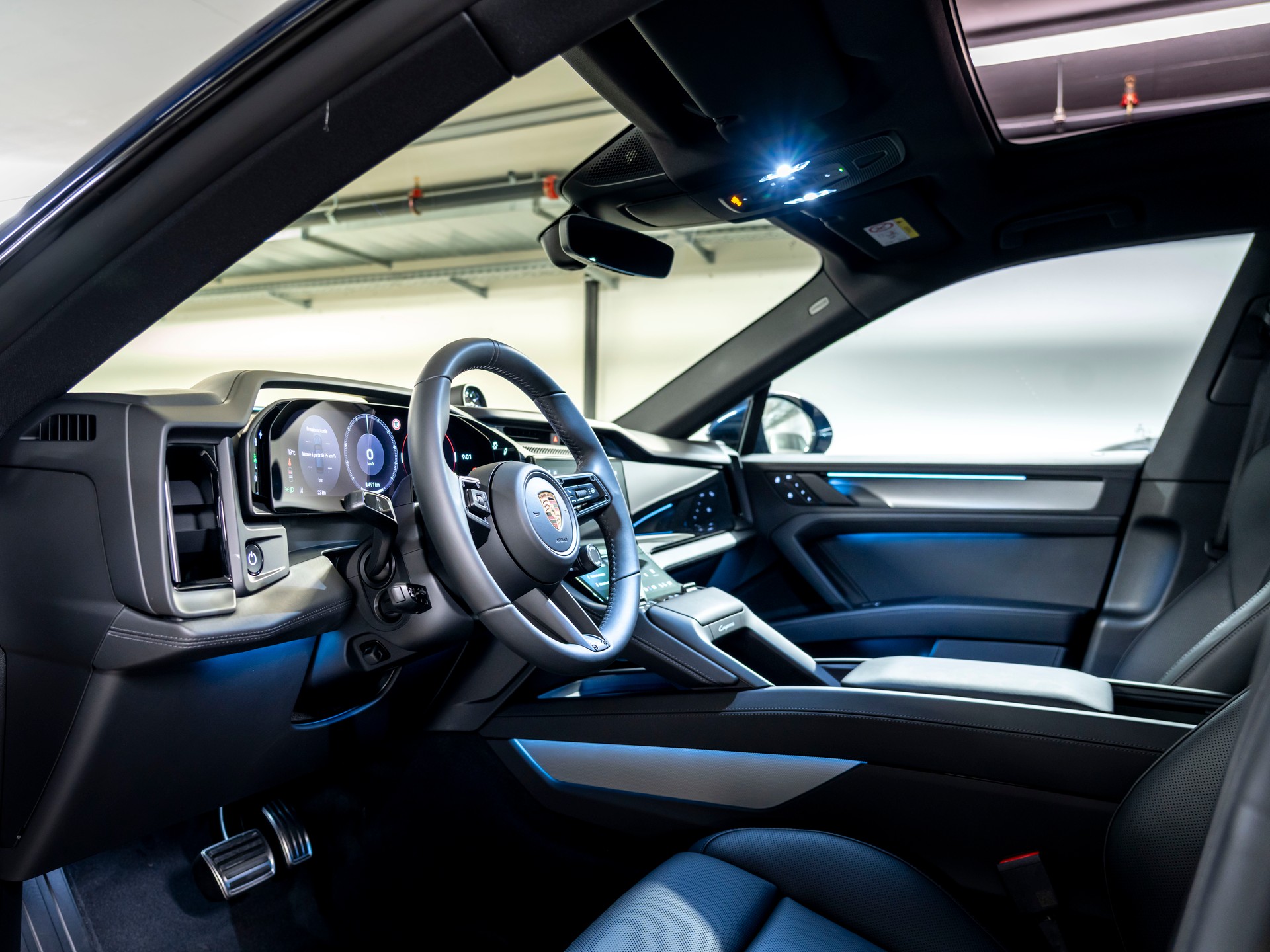 PORSCHE Cayenne S Electric 113 kWh-image-5