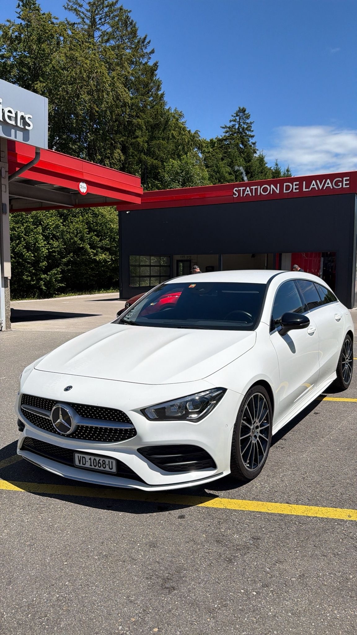 MERCEDES-BENZ CLA Shooting Brake 200 d 4Matic Style