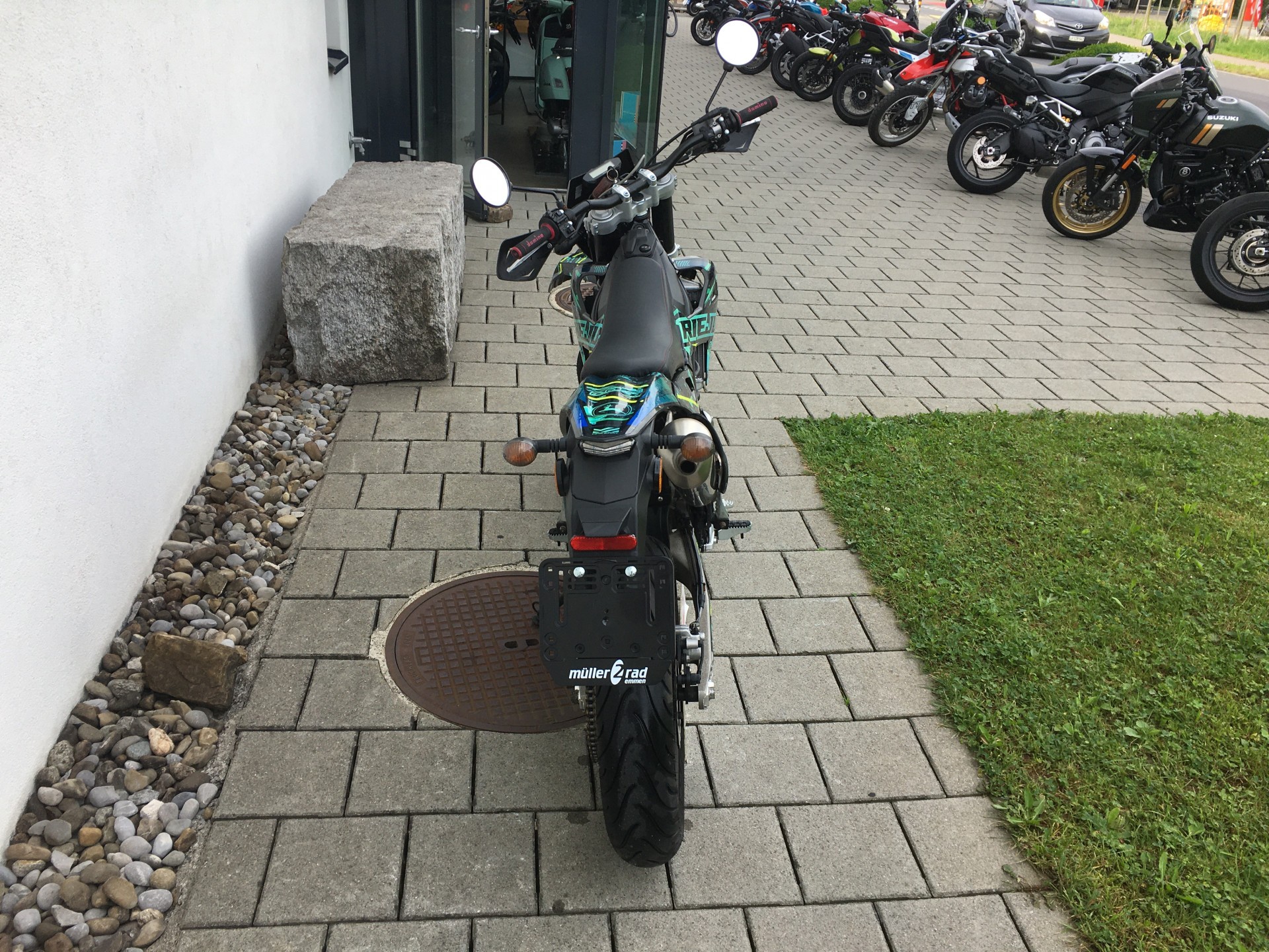 RIEJU MRT 125 SM-image-2