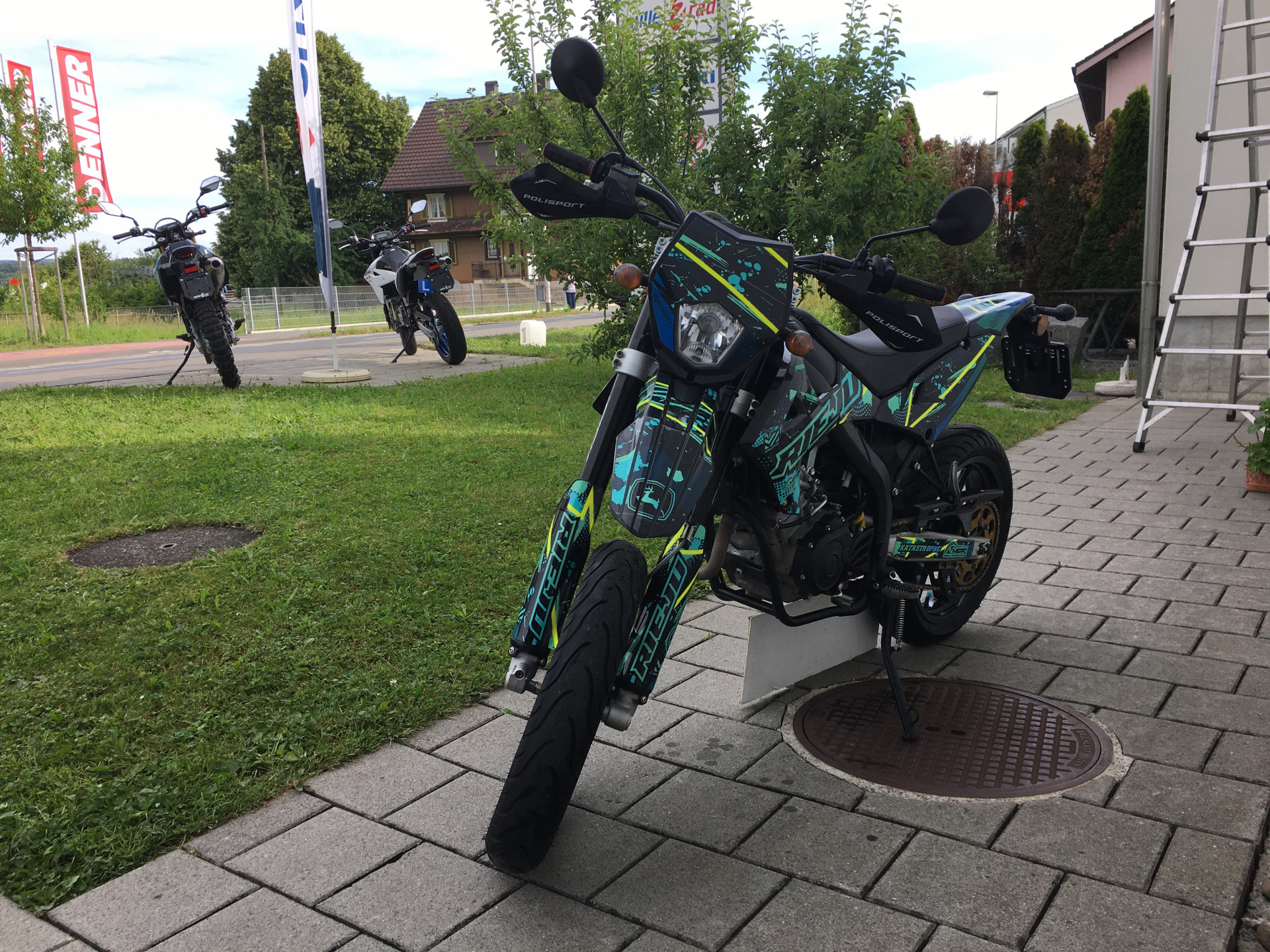 RIEJU MRT 125 SM-image-1