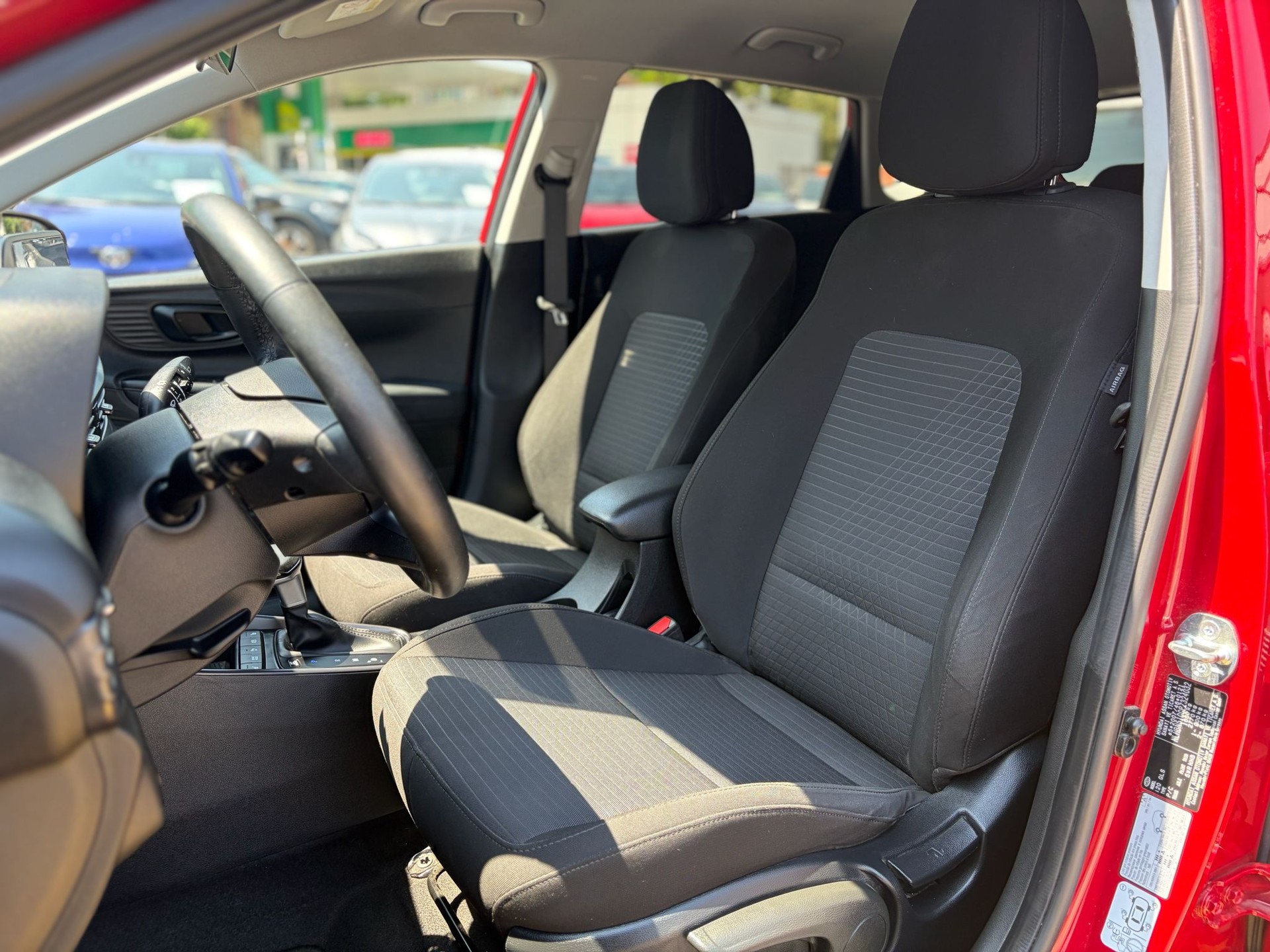 HYUNDAI i20 1.0 T-GDi Amplia 48V MH DCT-image-9