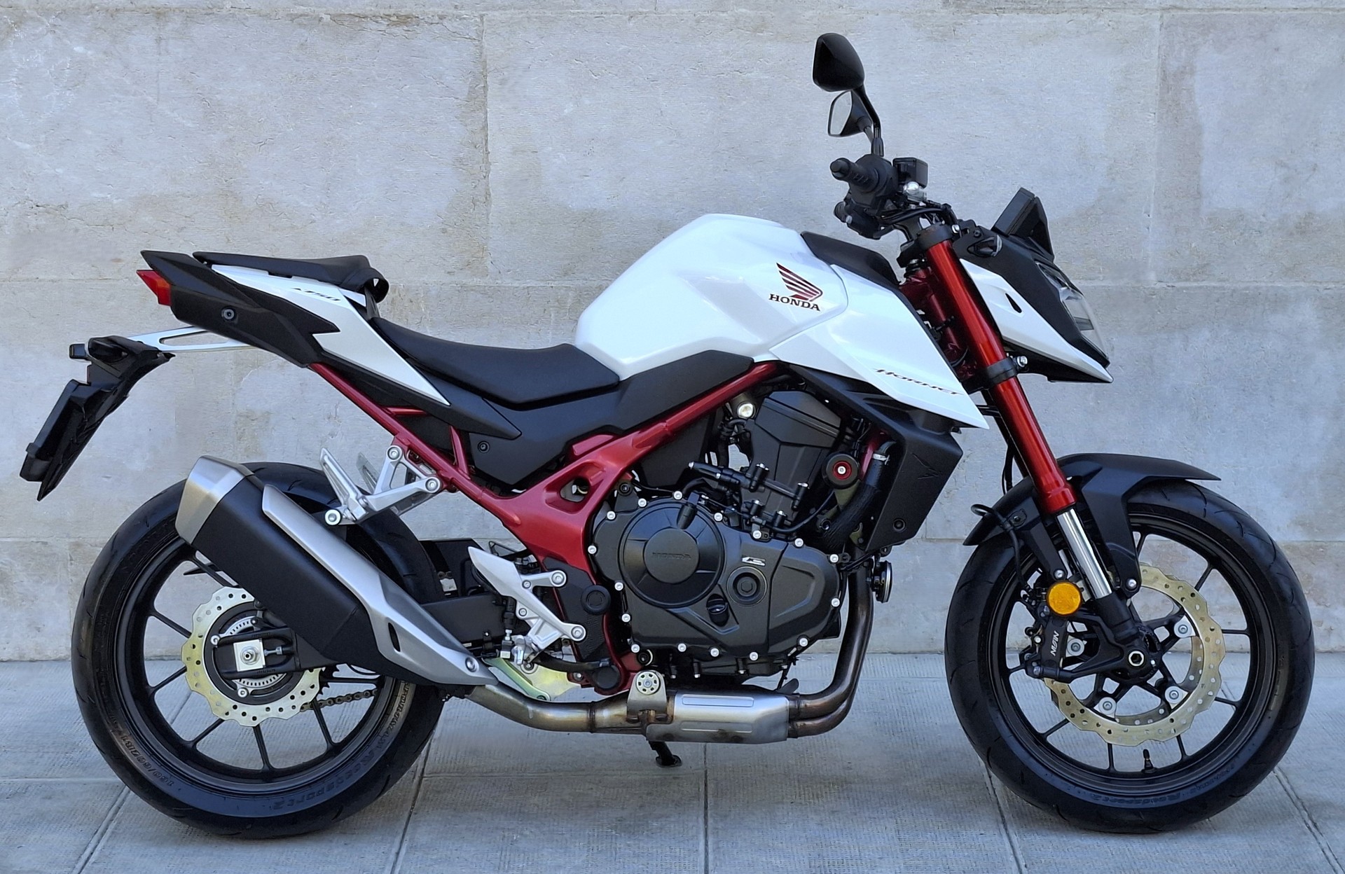 HONDA CB 750 Hornet (35kW)-image-0