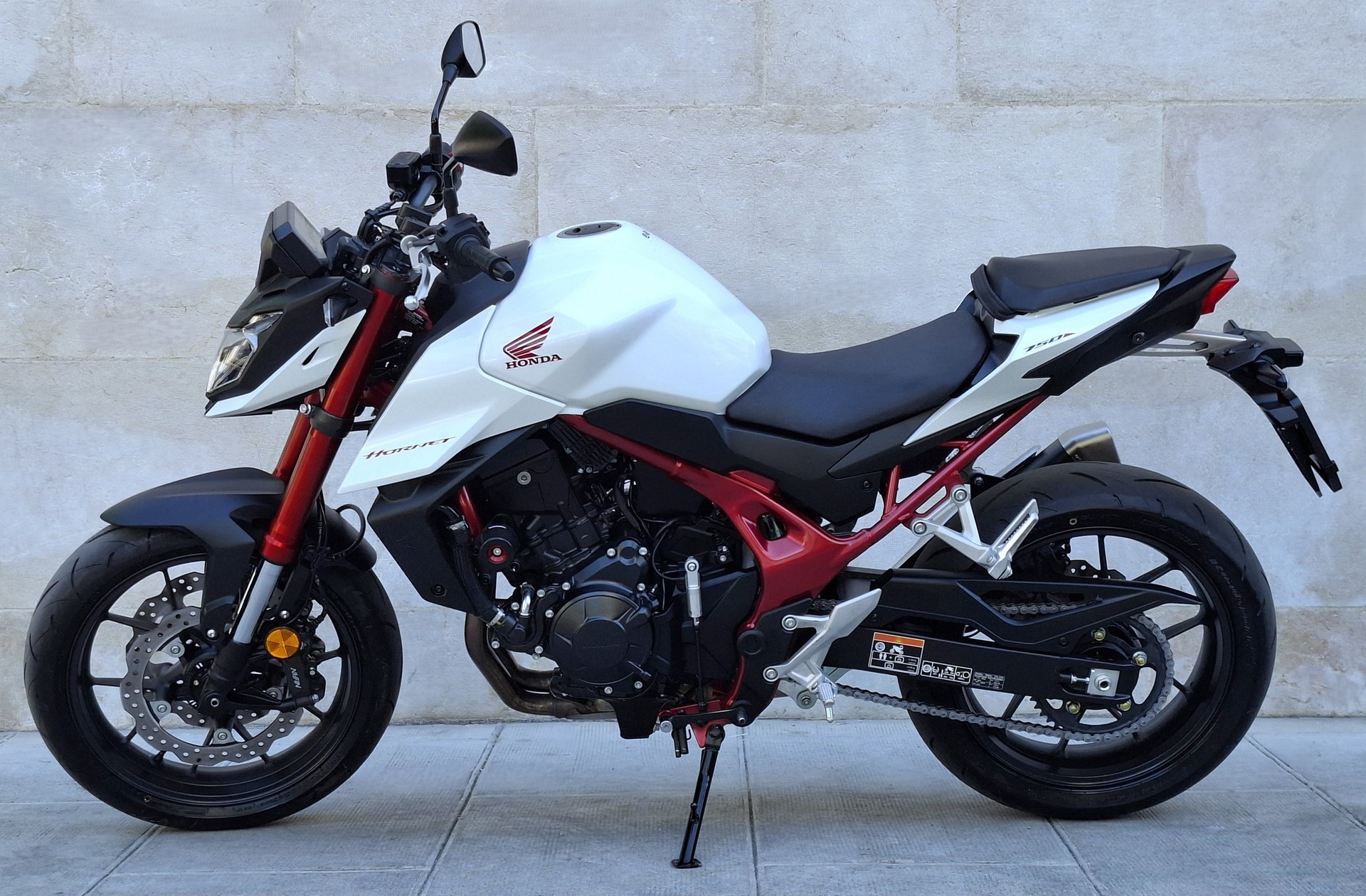 HONDA CB 750 Hornet (35kW)-image-2
