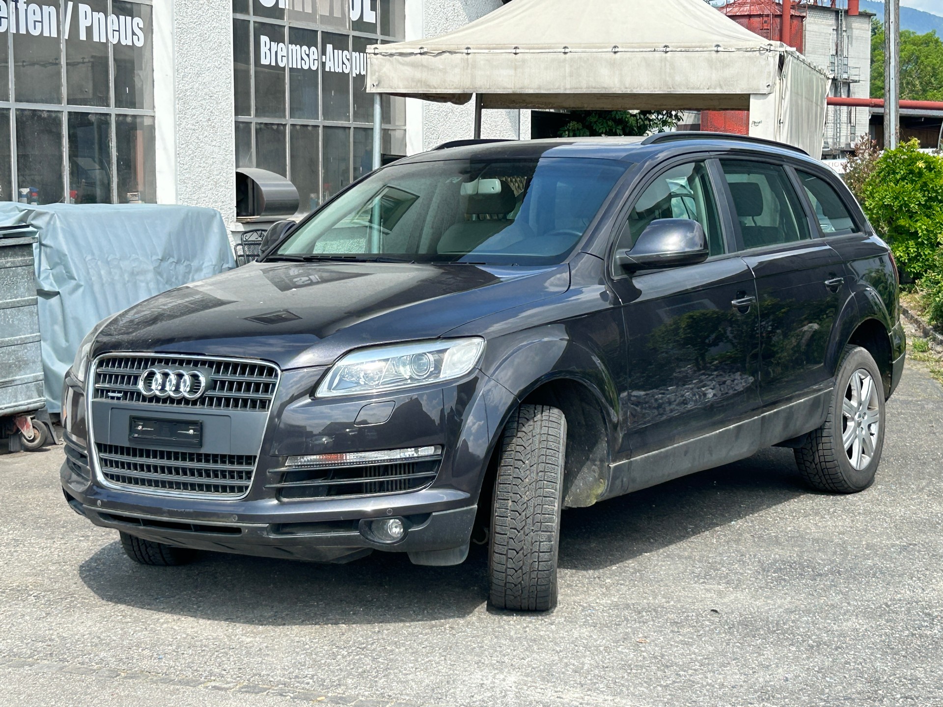 AUDI Q7 Diesel Automat MFK Leder Top Ausstattung-image-3