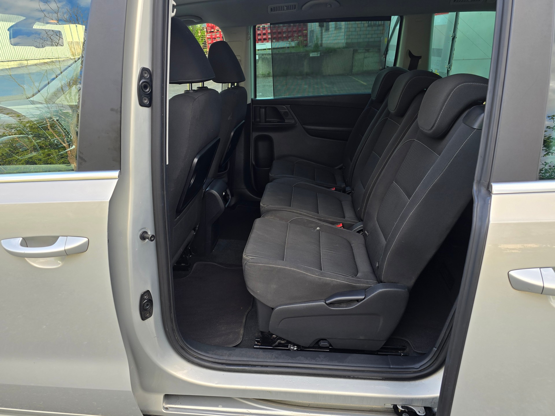SEAT Alhambra 2.0 TDI Style Eco DSG-image-16