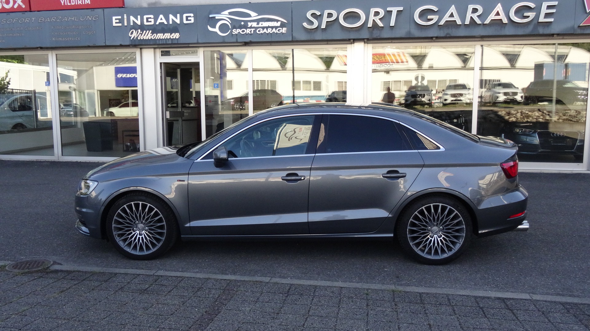 AUDI A3 Limousine 1.4 TFSI Attraction S-tronic-image-6