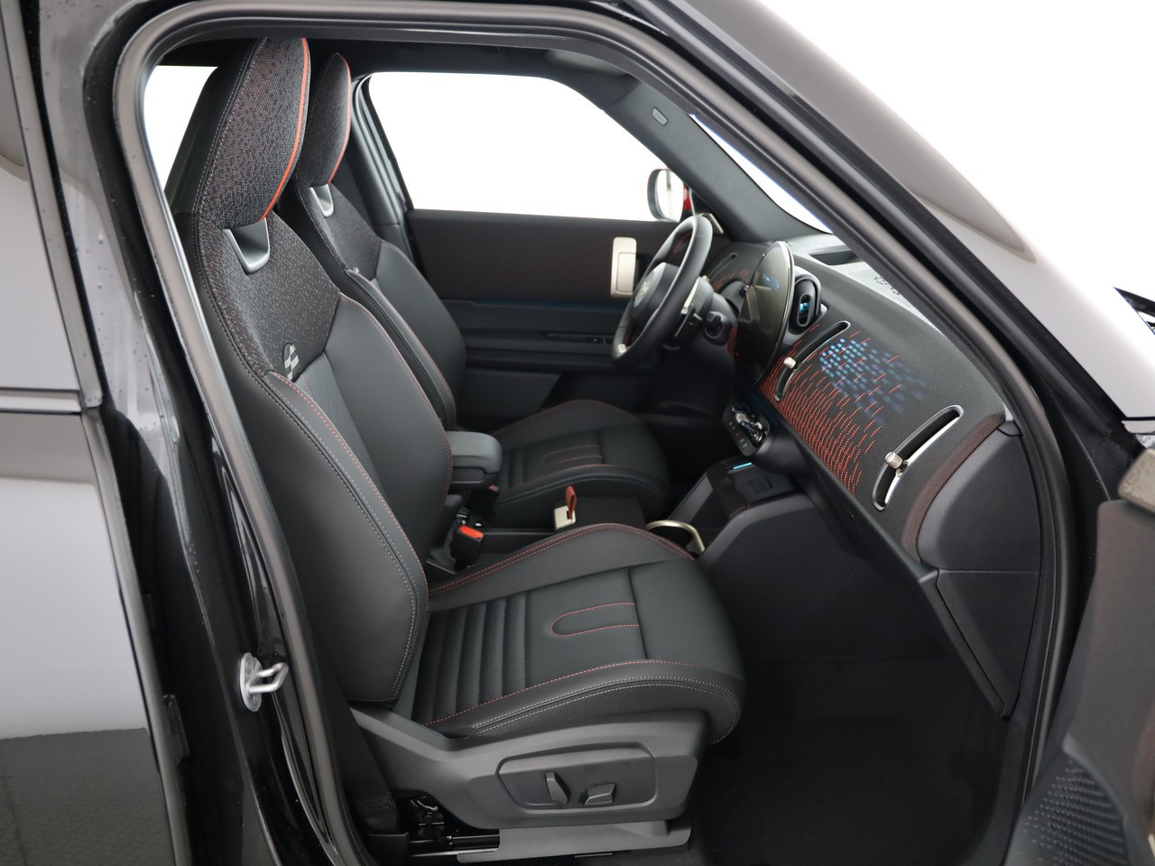 MINI Countryman John Cooper Works ALL4 Steptronic-image-16