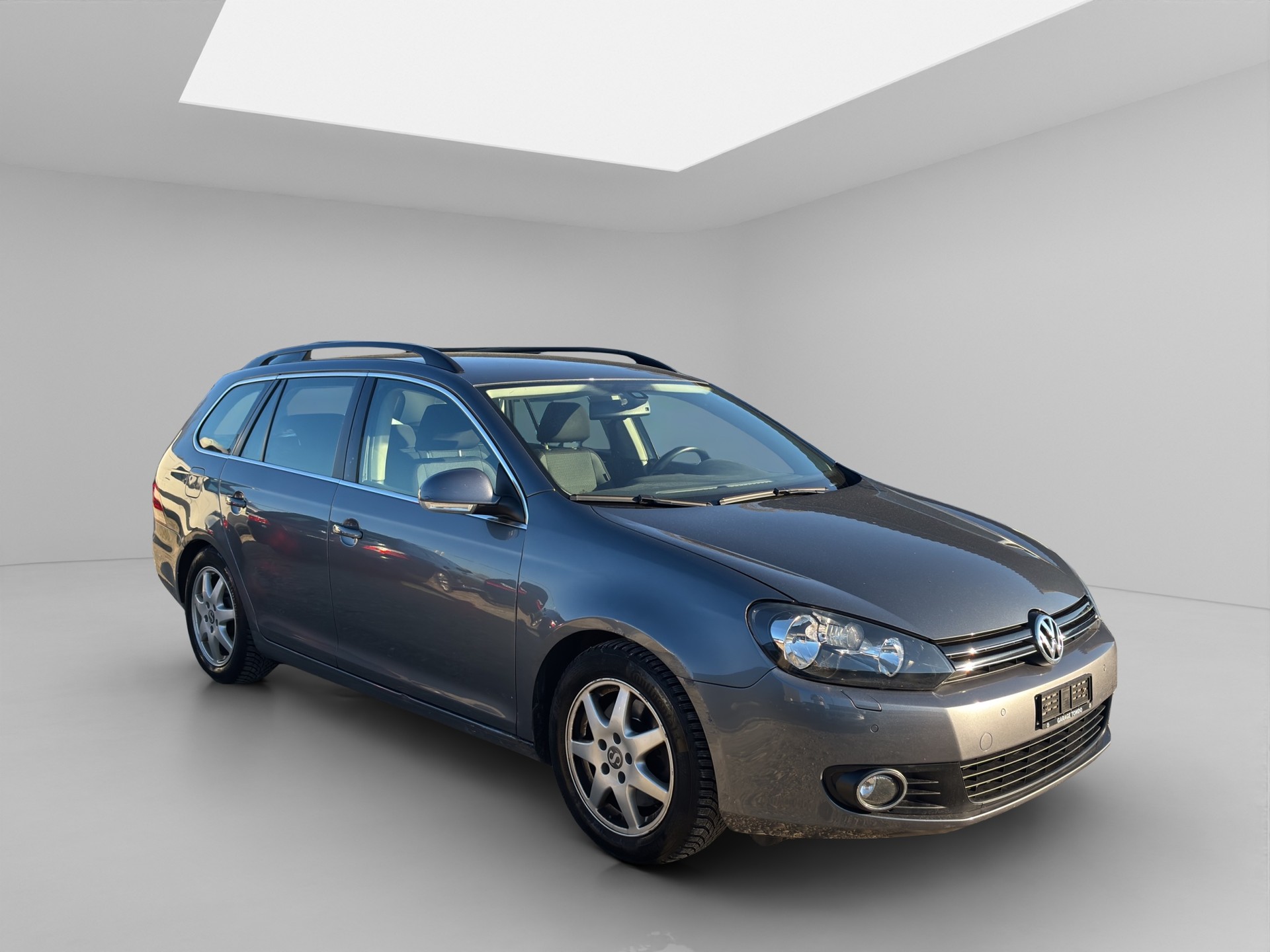 VW Golf Variant 1.6 TDI Comfortline 4Motion *FÜR EXPORT*-image-6