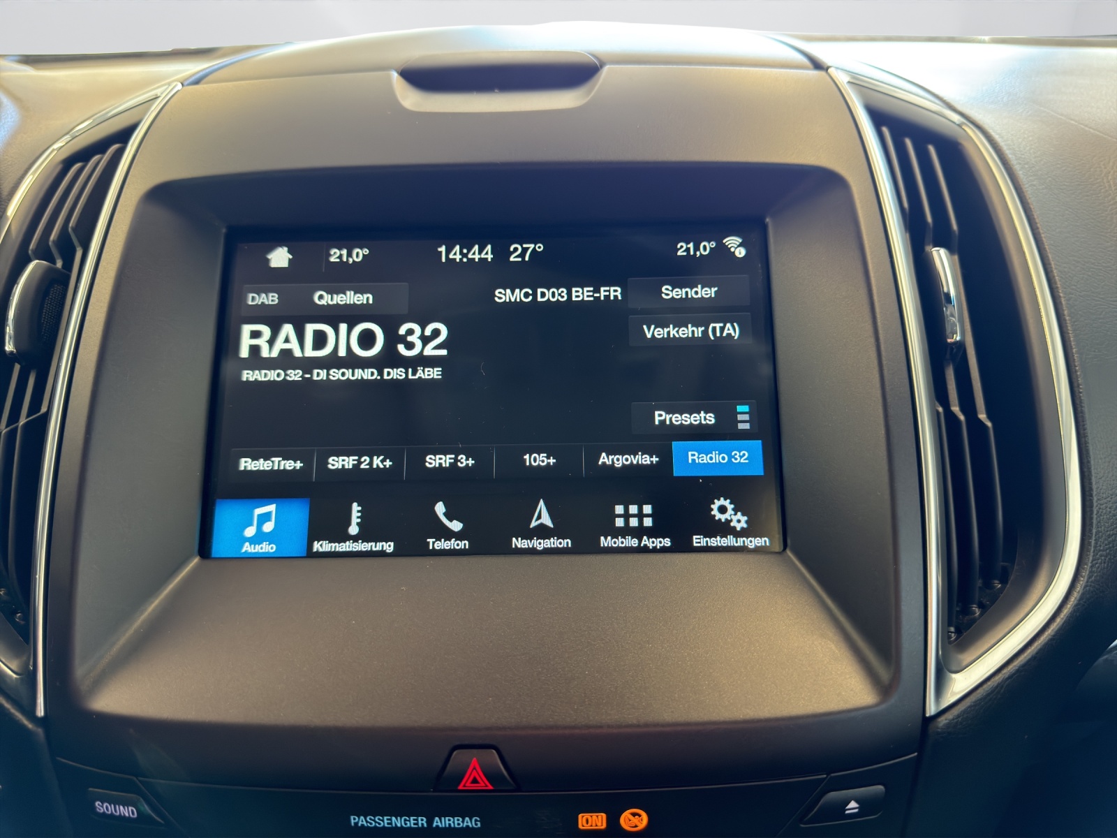 FORD Edge 2.0 TDCi ST-Line 4WD PowerShift-image-28