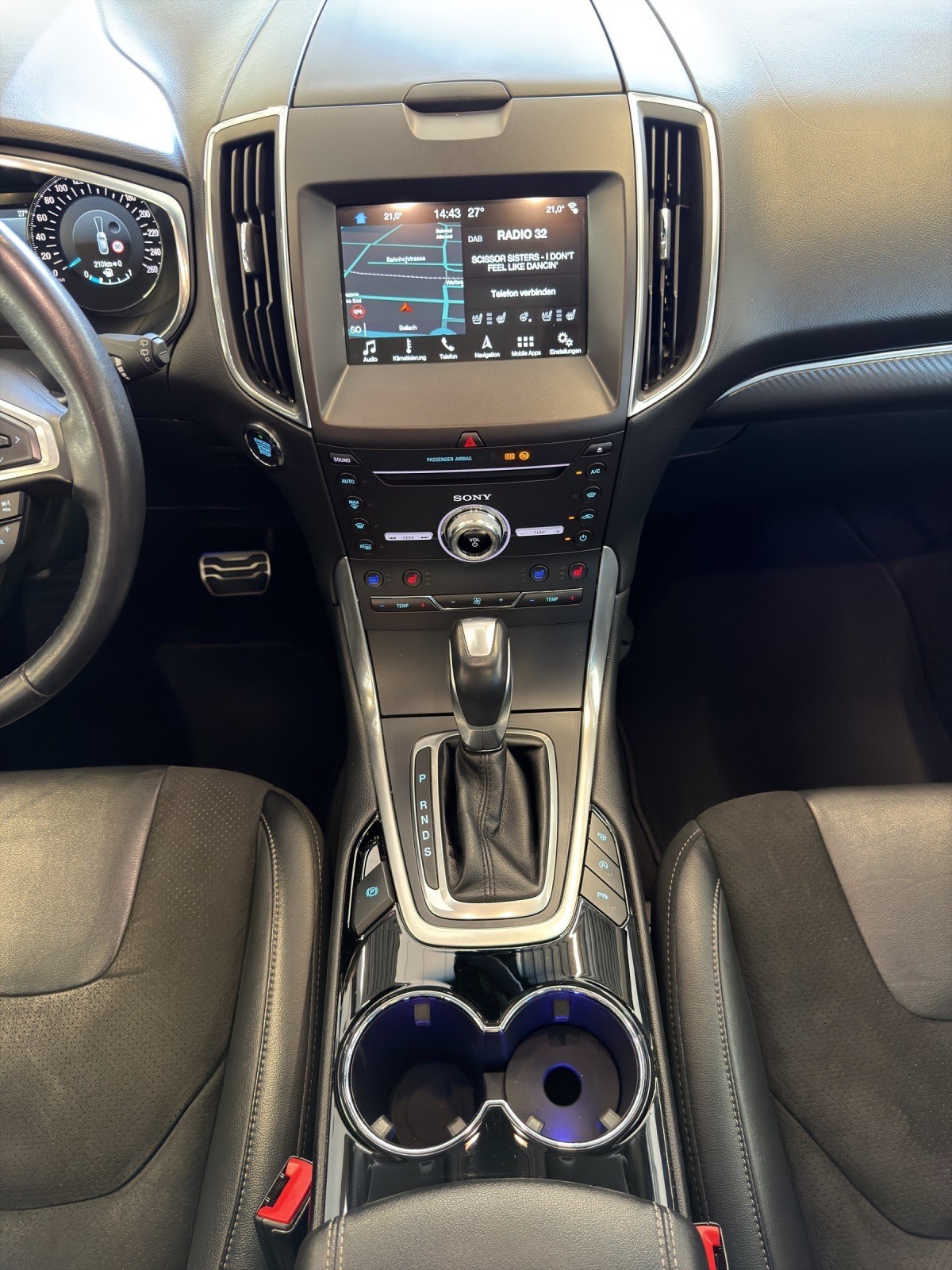 FORD Edge 2.0 TDCi ST-Line 4WD PowerShift-image-19
