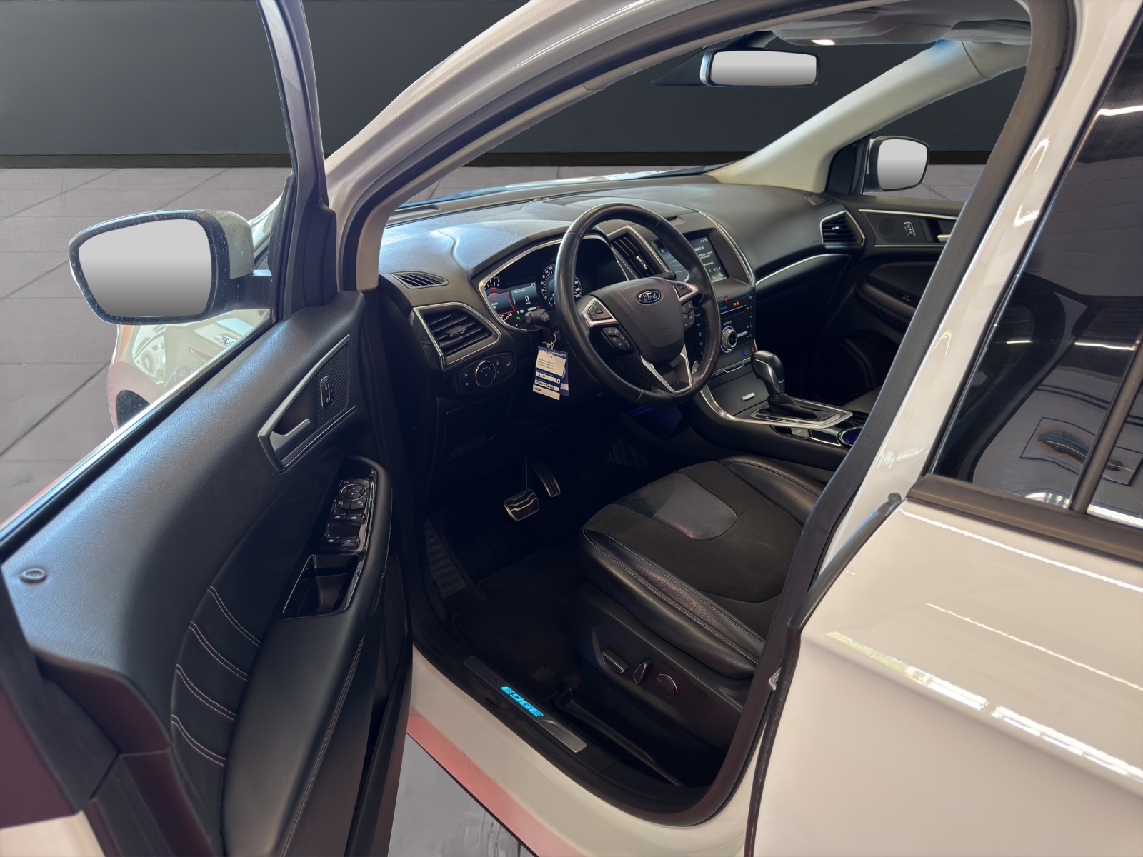 FORD Edge 2.0 TDCi ST-Line 4WD PowerShift-image-23