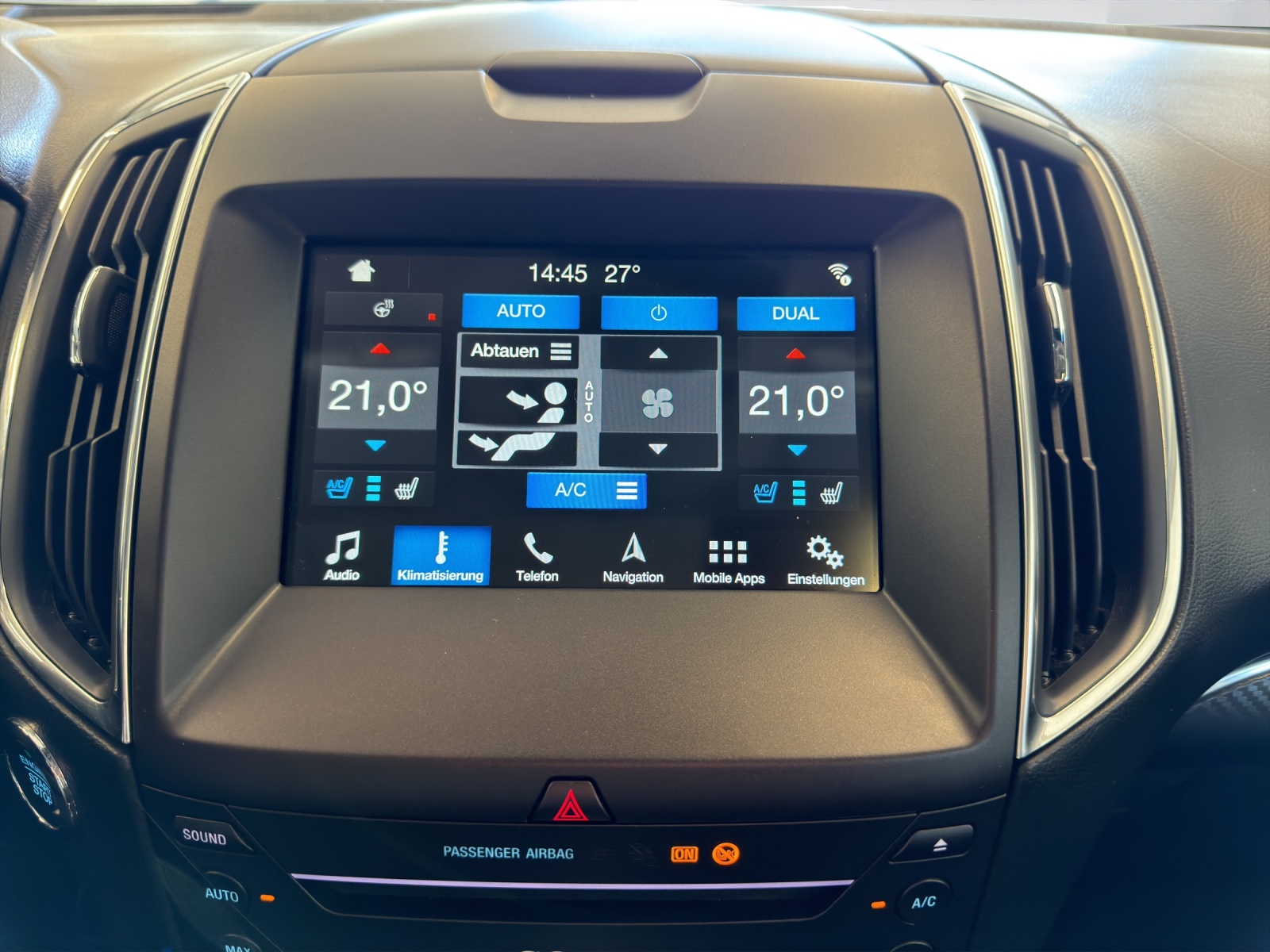 FORD Edge 2.0 TDCi ST-Line 4WD PowerShift-image-29